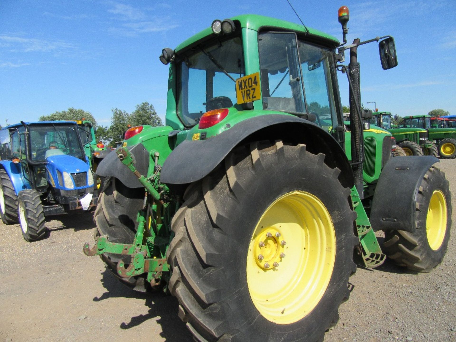 John Deere 6820 Tractor with Air Con & Front Suspension. 7569 hrs. V5 will be supplied. Reg.No. WX04 - Image 6 of 16