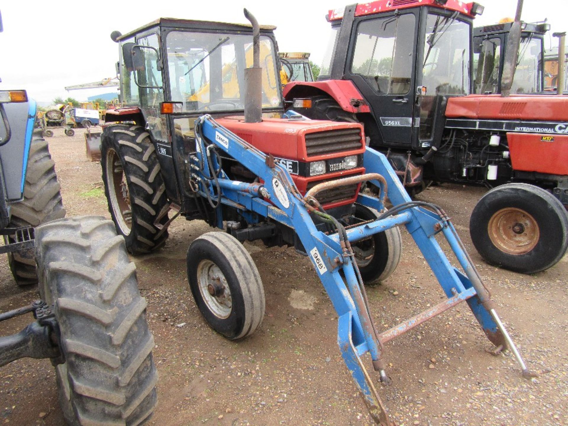 Case 585 Tractor with Tanco Loader. Reg.No. F271 DEC - Image 3 of 9