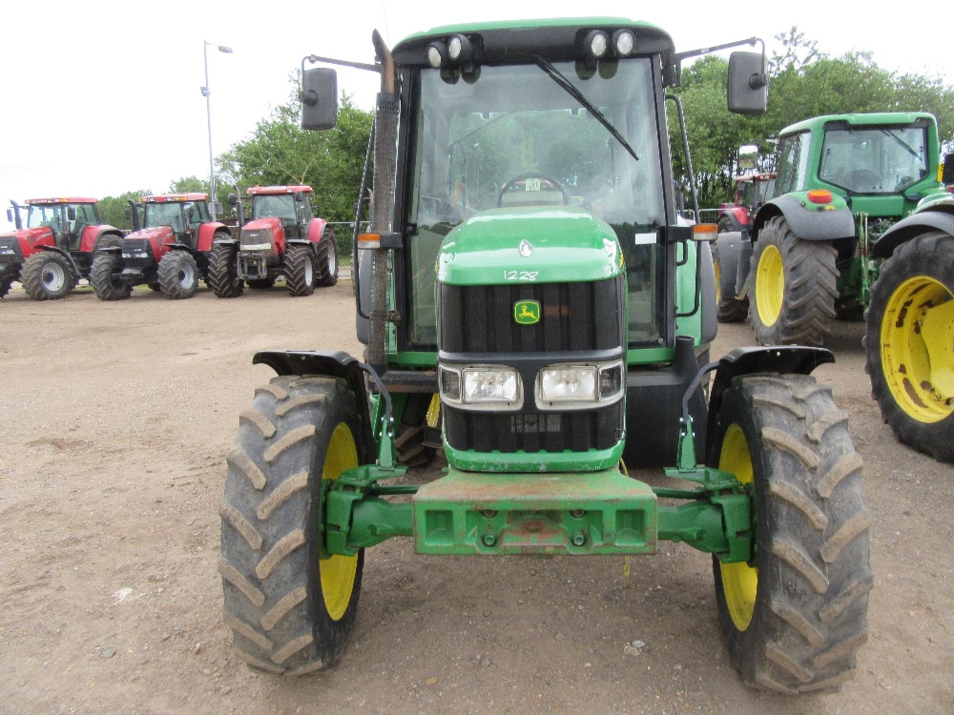 2002 John Deere 6320 Power Quad 40kph Tractor with Air Con.  Reg.No. ST02 OMY  Ser.No. 335961 - Image 3 of 12