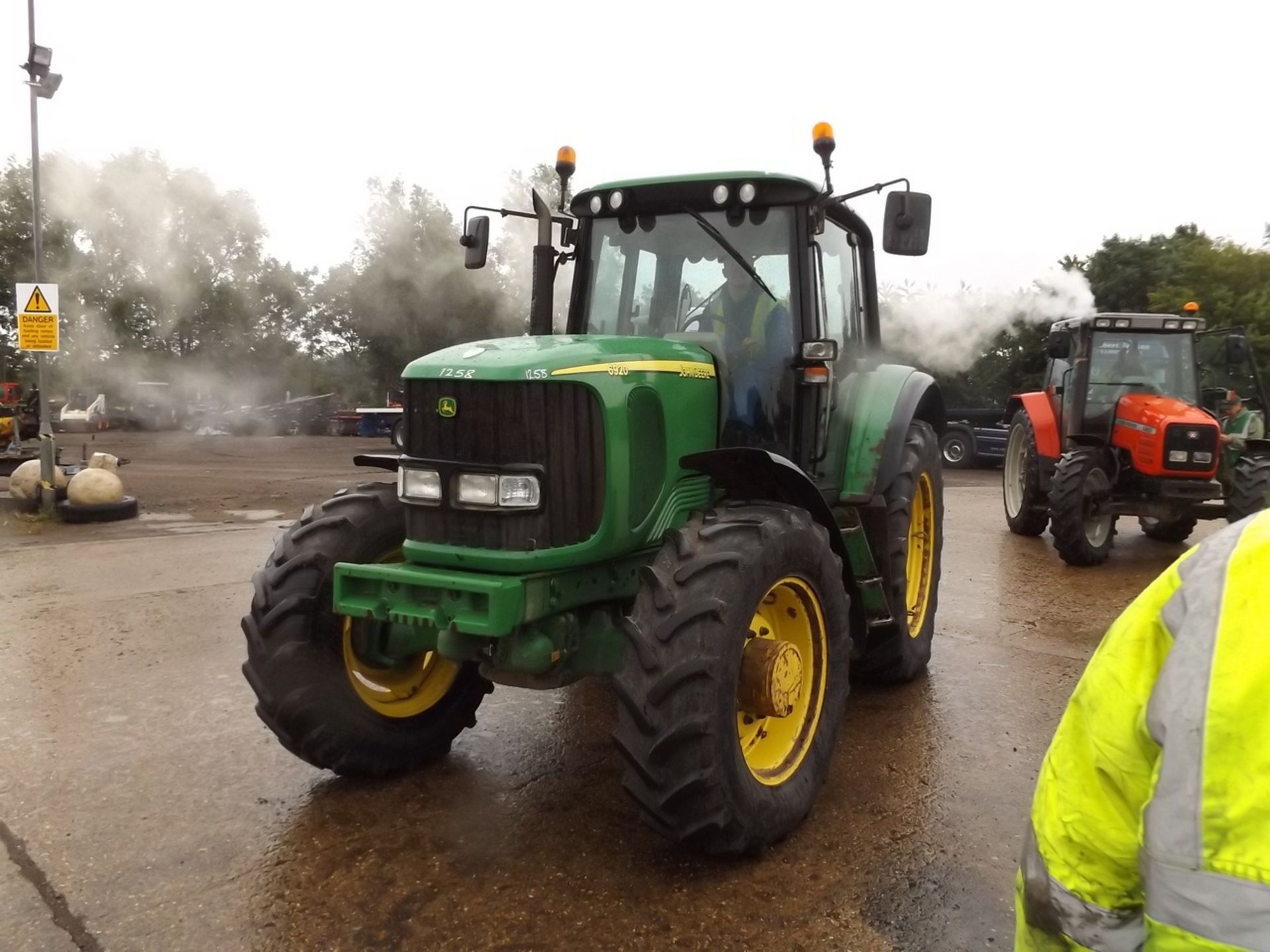 John Deere 6920 Auto Quad 40k Tractor Reg.No. SP54 CJX - Image 5 of 7