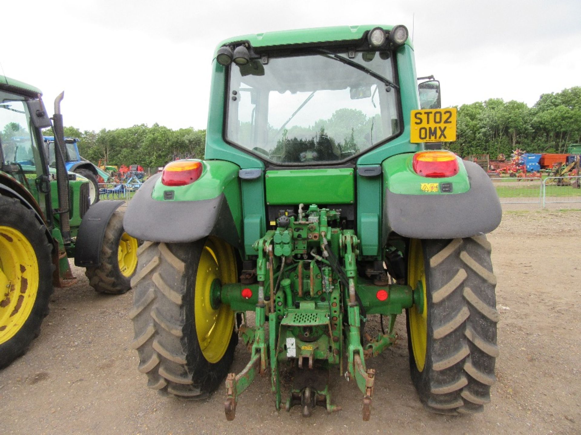 2002 John Deere 6320 Power Quad 40kph Tractor with Air Con.  Reg.No. ST02 OMY  Ser.No. 335961 - Image 7 of 12