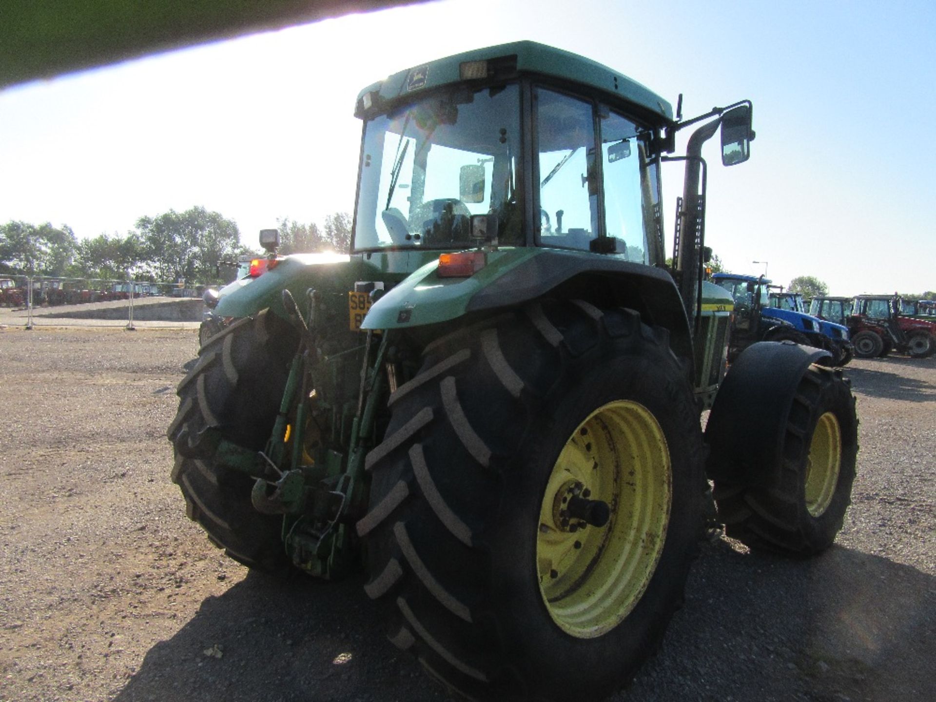 John Deere 7710 Tractor with 710 Tyres.  Reg No S854 BFC Ser No F010939 - Image 6 of 16