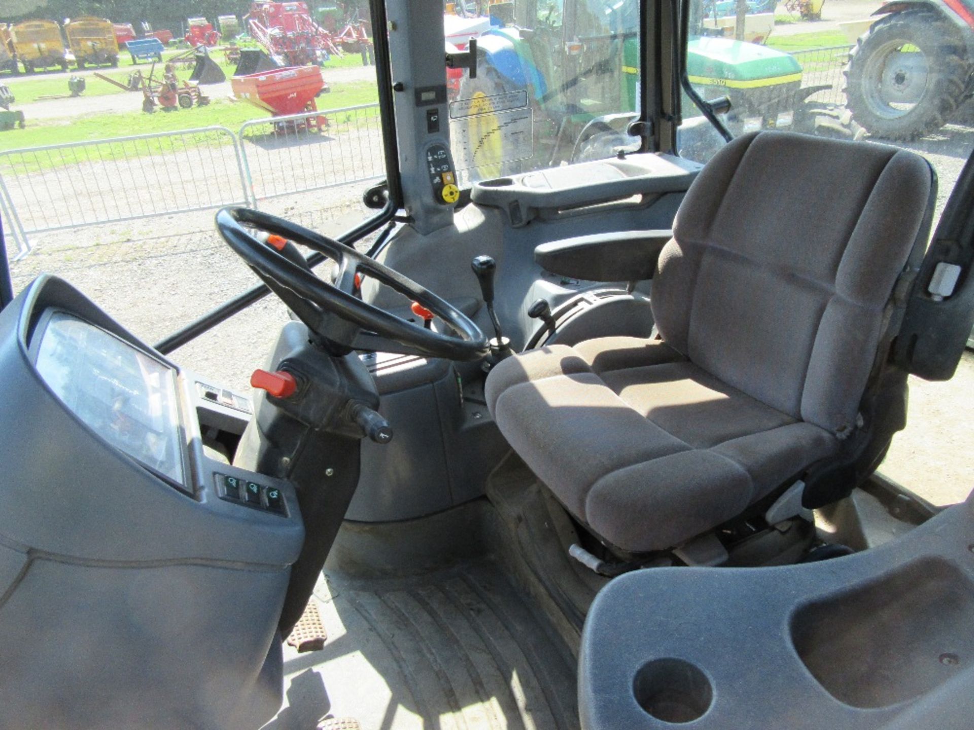 2004 New Holland TSA115 Tractor. V5 will be supplied. Reg.No. NX04 RXW Ser No ACP234025 - Image 20 of 28