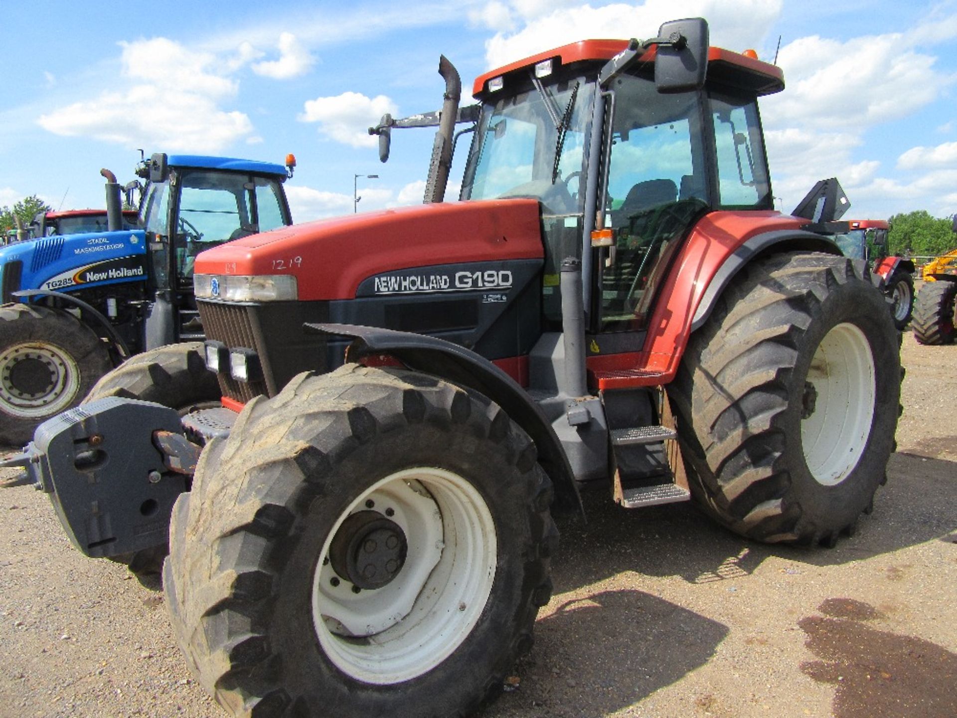 1999 New Holland G190 Tractor. 10590 hrs. No V5. Ser.No. D420218