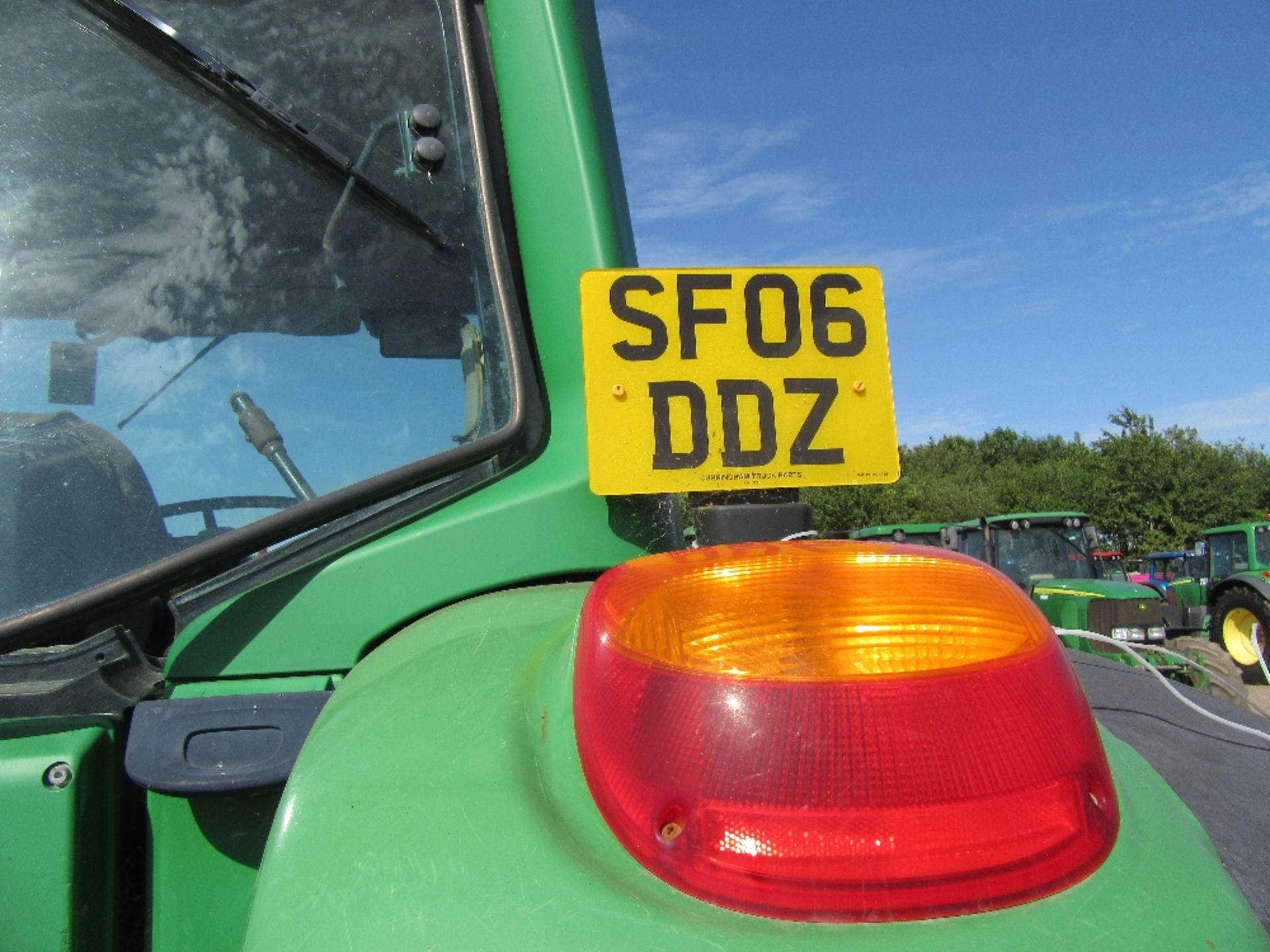 John Deere 6920 Premium TLS Tractor With Air Con. Reg.No. SF06 DDZ. Ser.No.489472 - Image 6 of 12