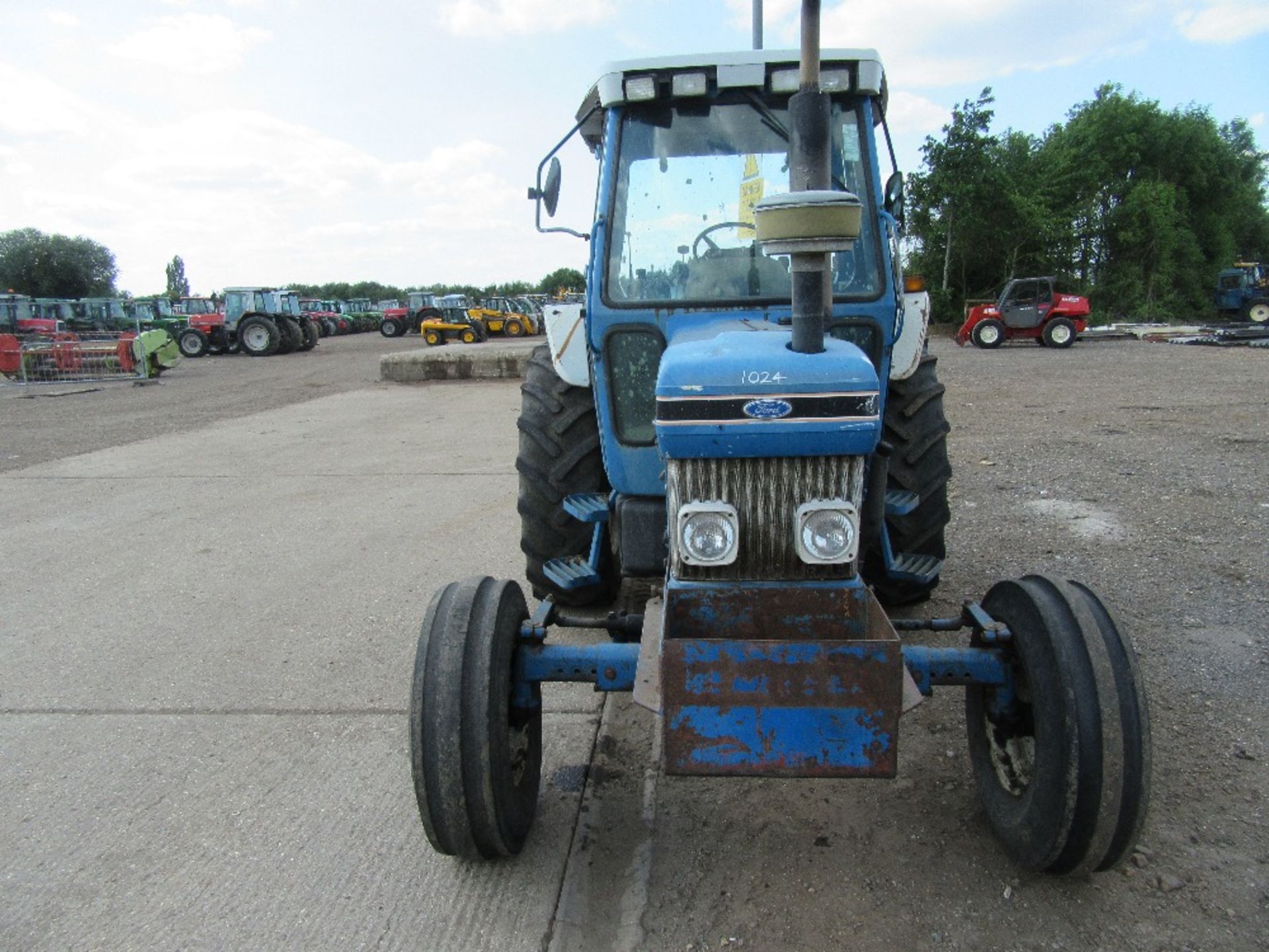 Ford 7810 2wd Tractor. No V5. Reg.No. G290 JRH Ser No BC16195 - Image 2 of 12