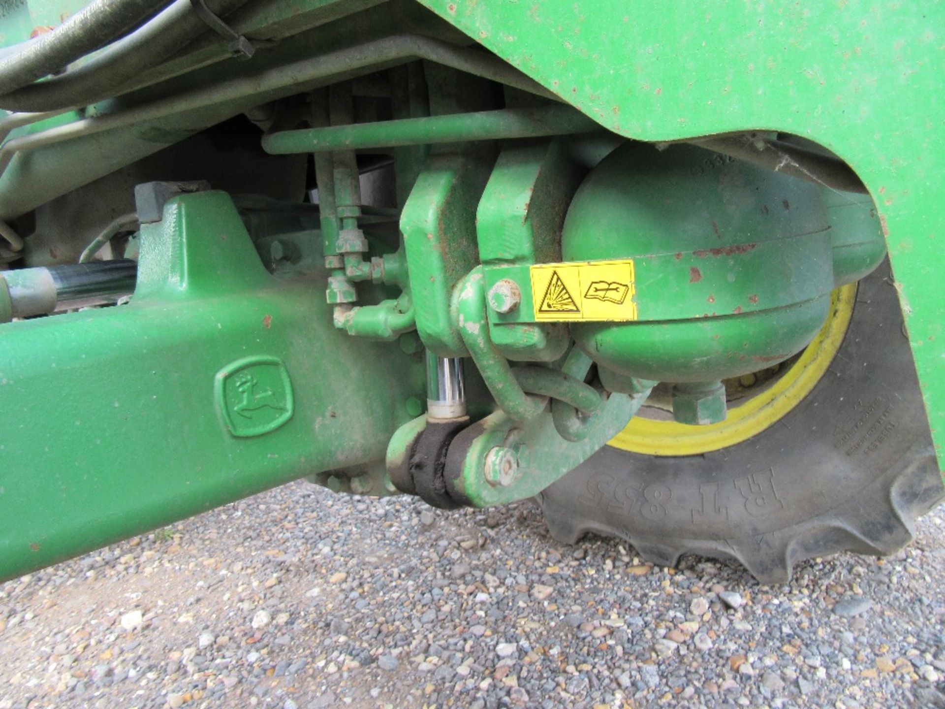 John Deere 6920S Auto Power 50k TLS HCS Tractor with 20.8R38 & 16.9R28 Tyres. V5 will be supplied. - Image 5 of 17