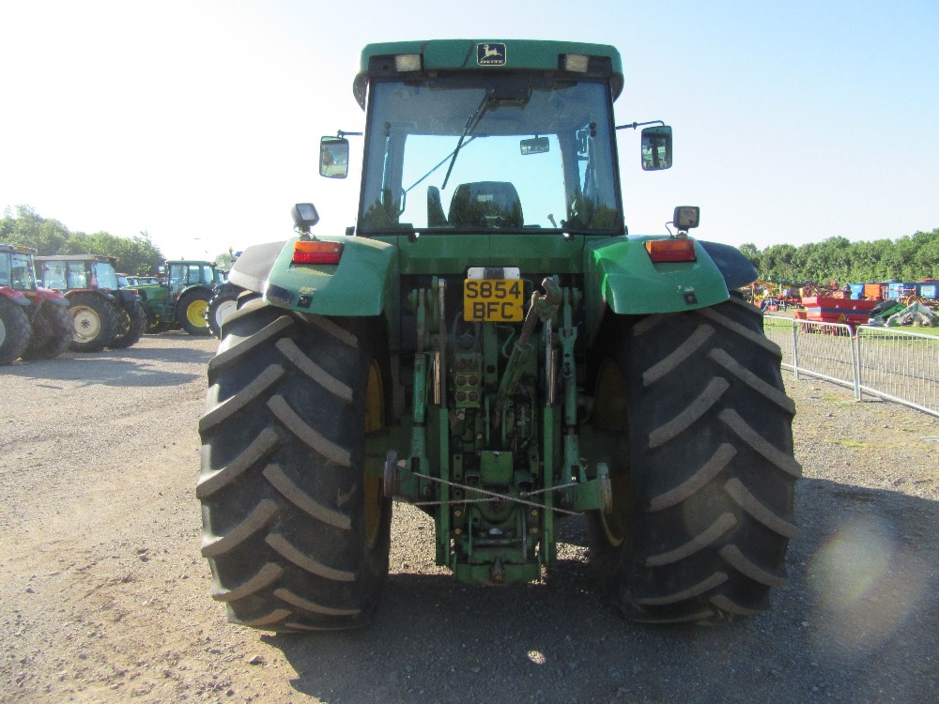 John Deere 7710 Tractor with 710 Tyres.  Reg No S854 BFC Ser No F010939 - Image 7 of 16