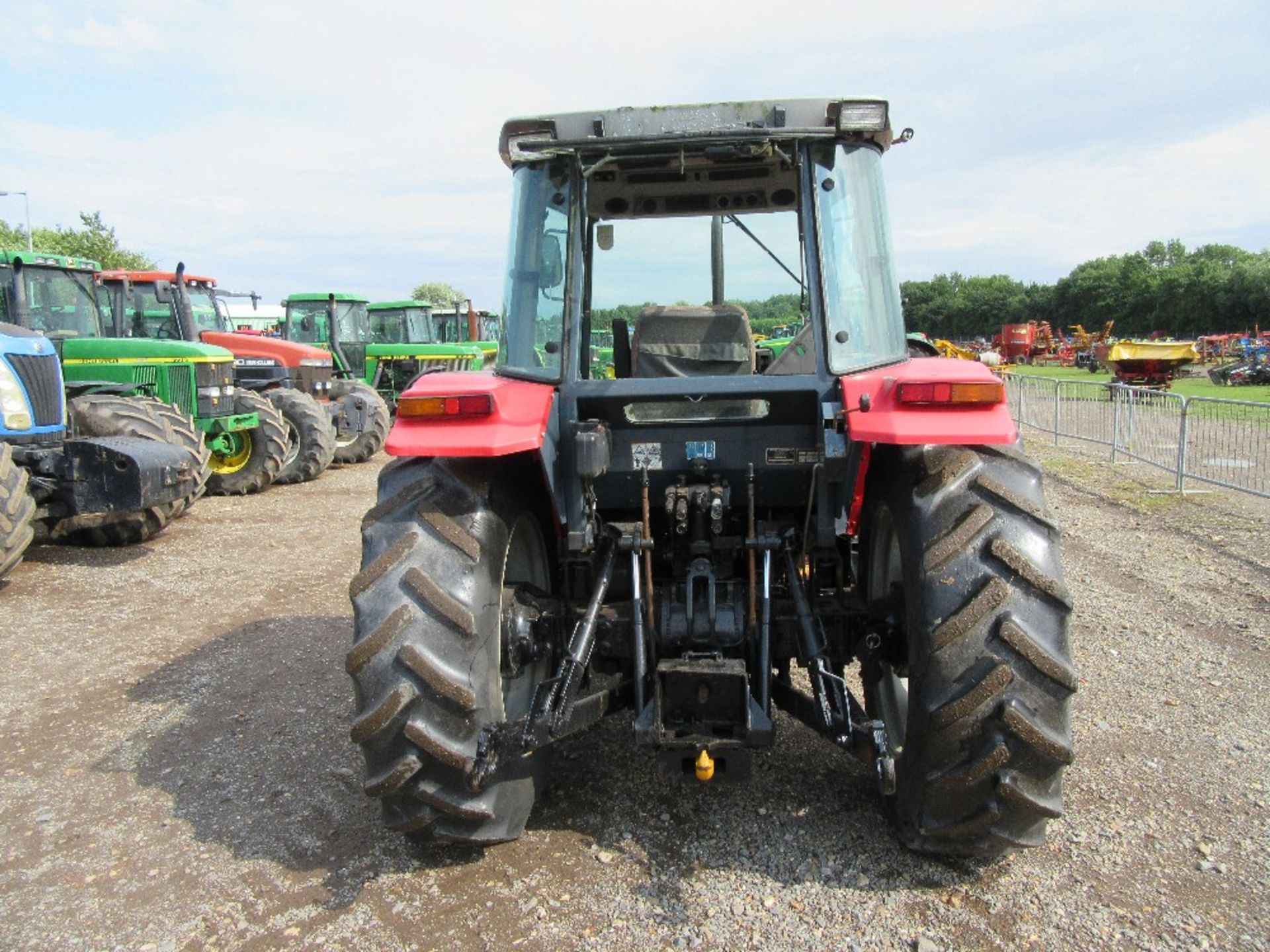 Massey Ferguson 4255 Tractor - Image 4 of 10