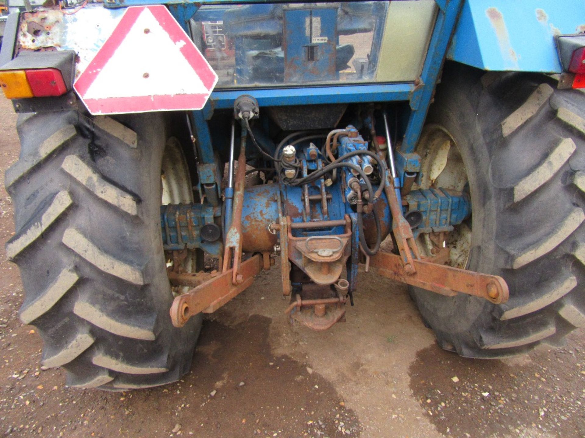 Ford 4610 Series III 4x4 Tractor AP Cab with Snow Plough Ser No BC64198 - Image 6 of 12