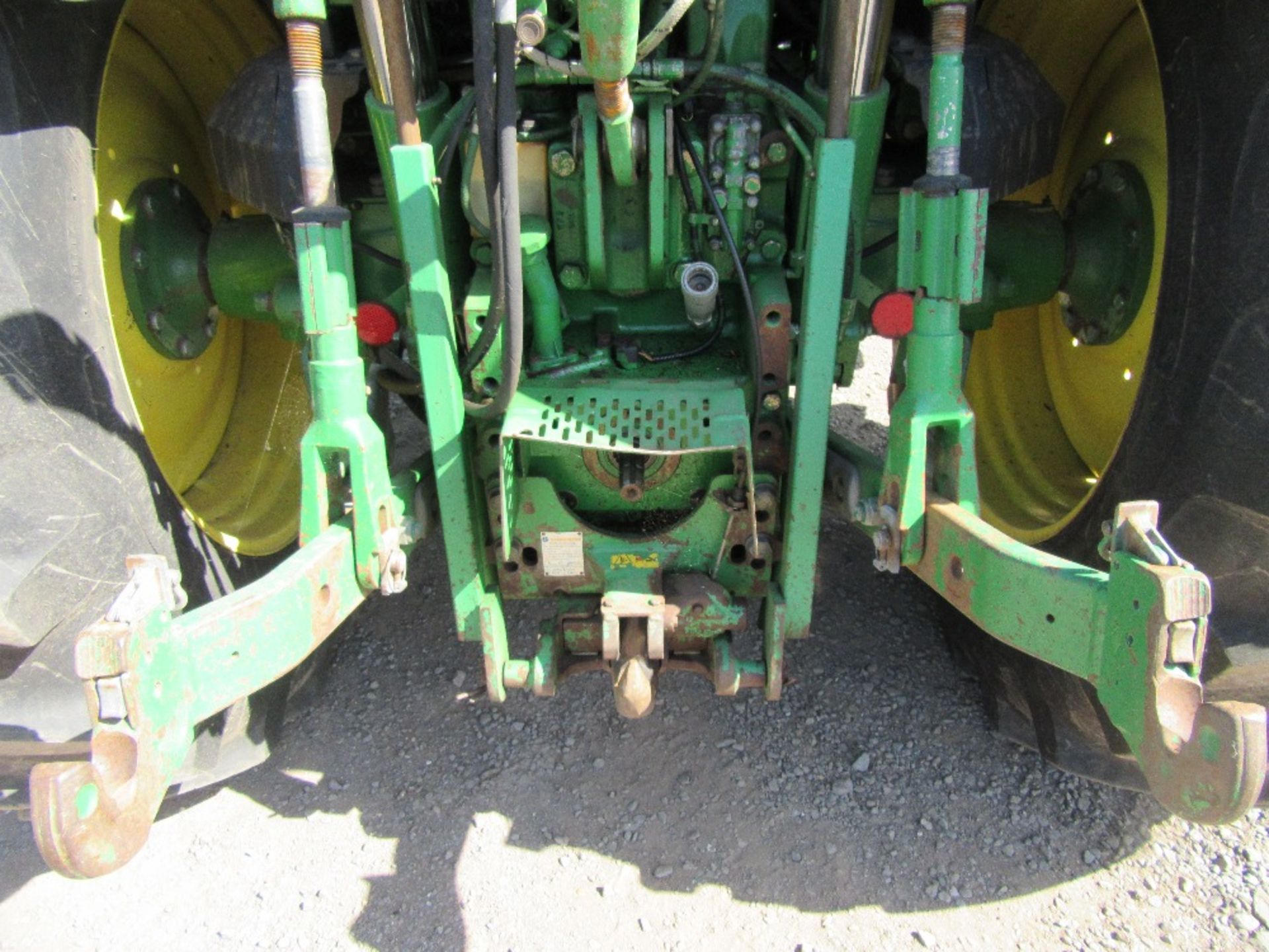 John Deere 6820 Tractor with Air Con & Front Suspension. 7569 hrs. V5 will be supplied. Reg.No. WX04 - Image 8 of 16