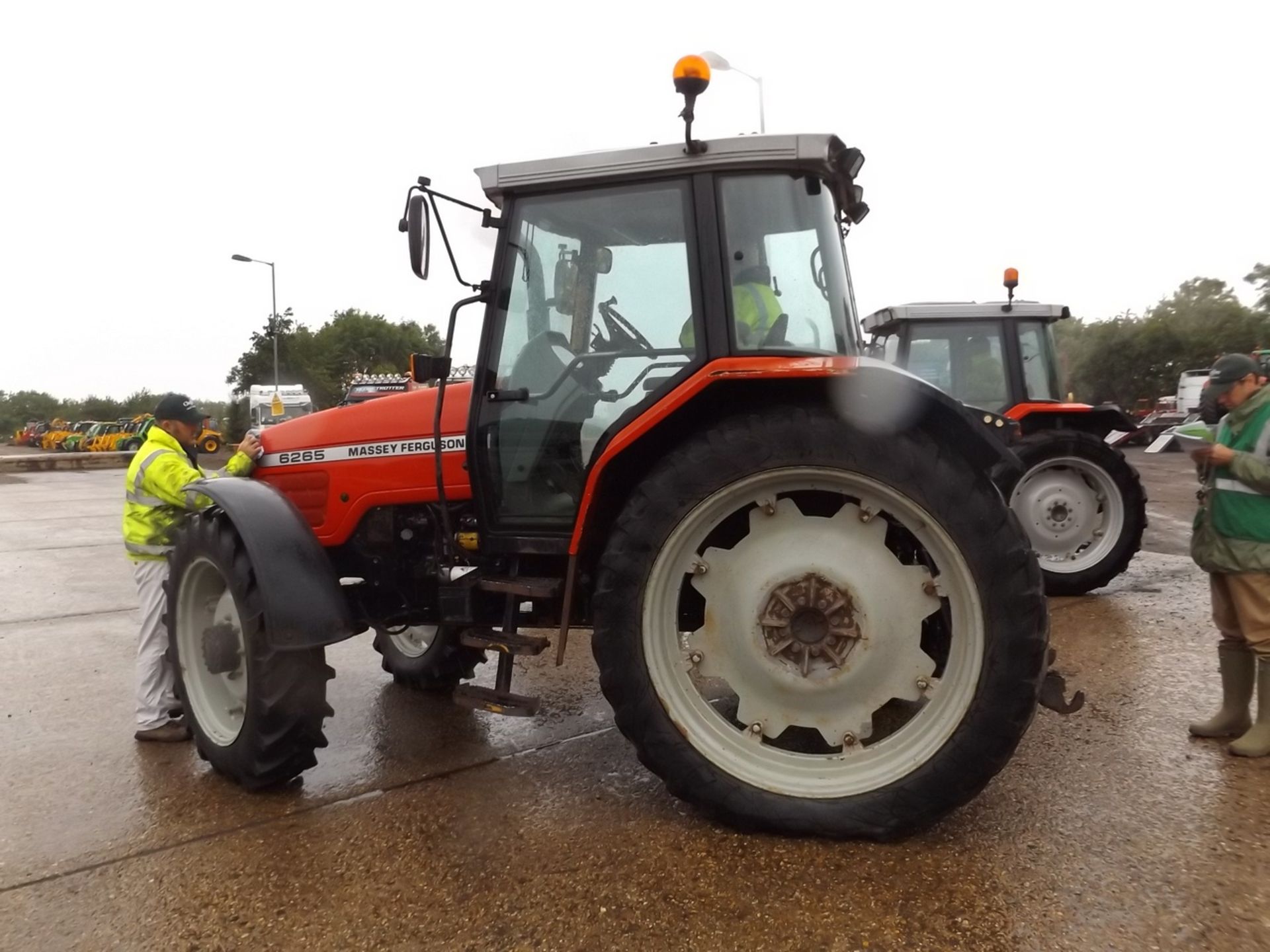 Massey Ferguson 6265 Tractor Reg.No. V245 EES - Image 4 of 6