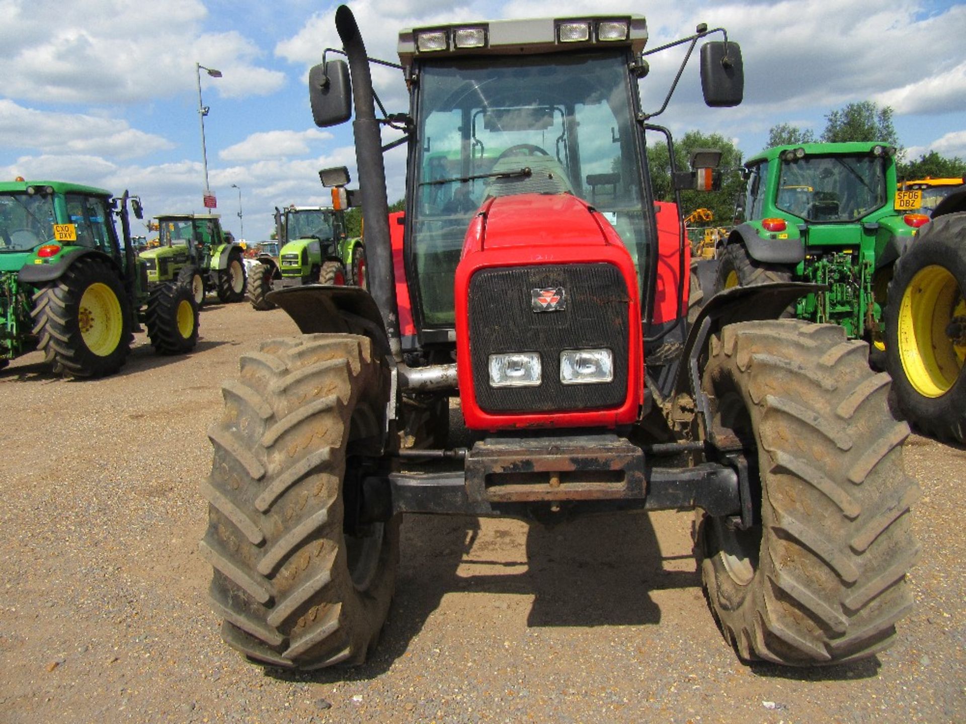 1999 Massey Ferguson 6270 Tractor. V5 will be supplied. Reg.No. V788 XAG Ser No H326015 - Image 2 of 13