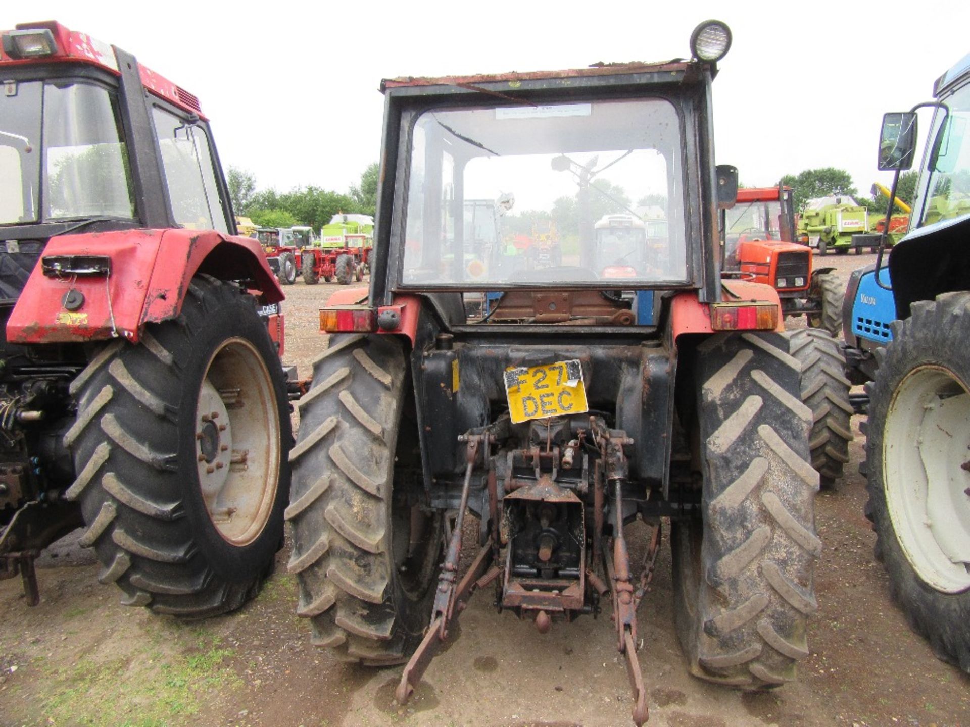 Case 585 Tractor with Tanco Loader. Reg.No. F271 DEC - Image 4 of 9