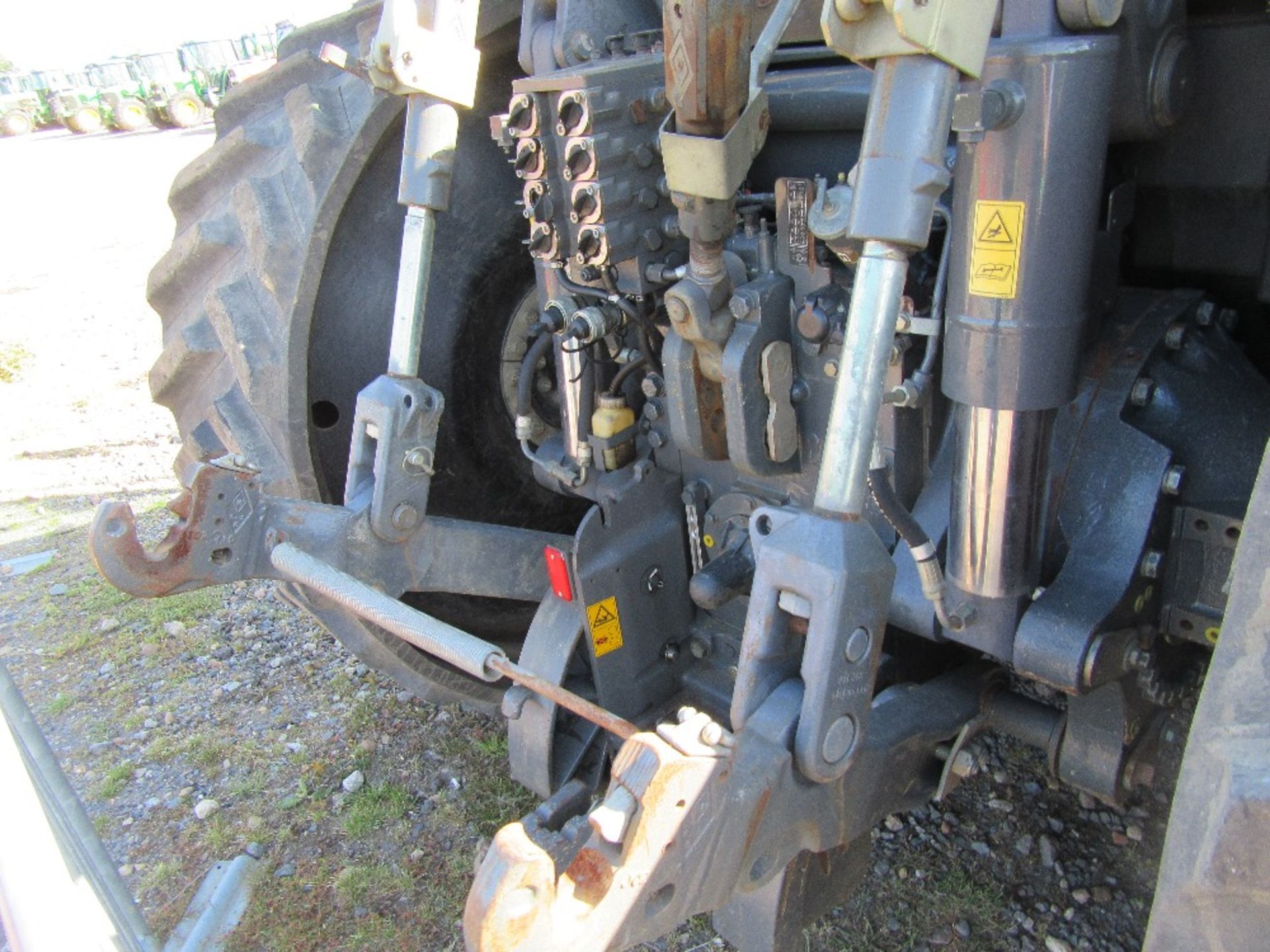 2003 Caterpillar 765A Tracked Tractor - Image 7 of 17