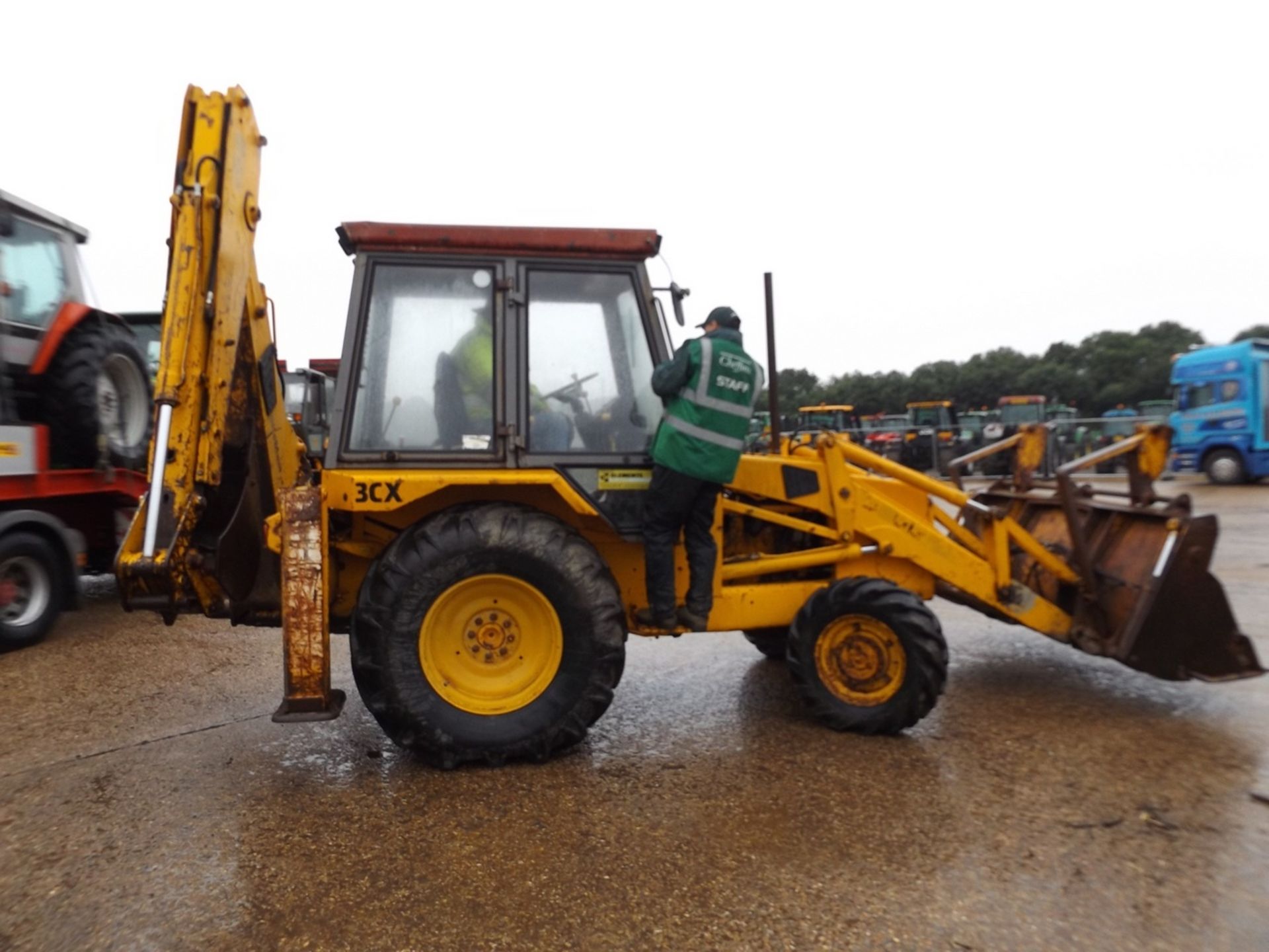 John Deere 7710 Tractor. Reg.No. W886 PKS - Image 10 of 22