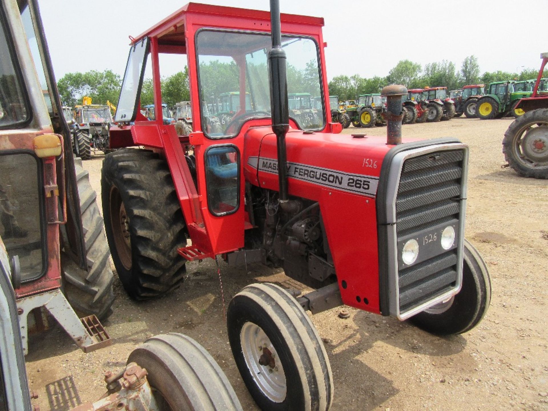 Massey Ferguson 265 Tractor - Image 4 of 5