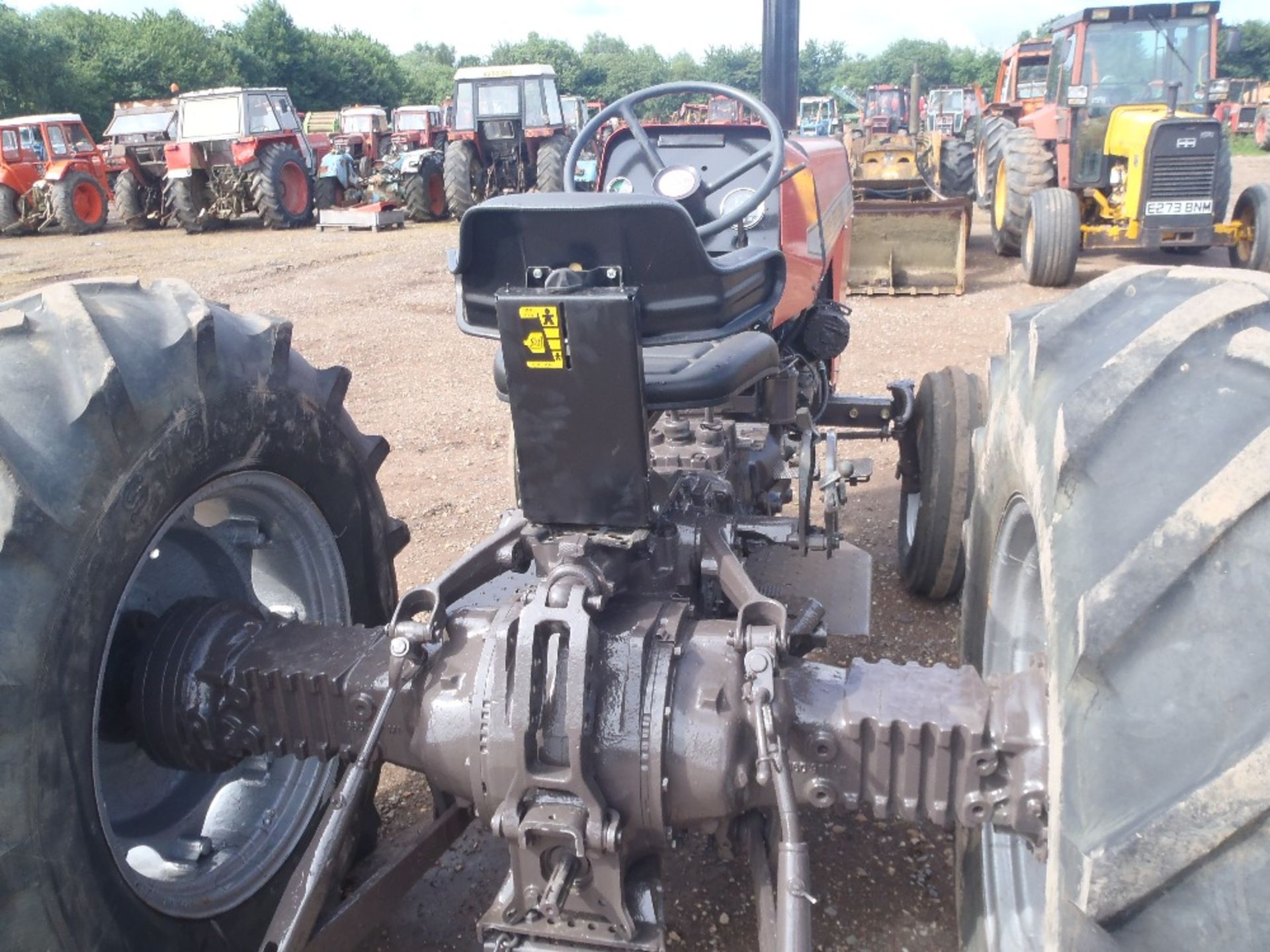 Massey Ferguson 265 Tractor - Image 5 of 9