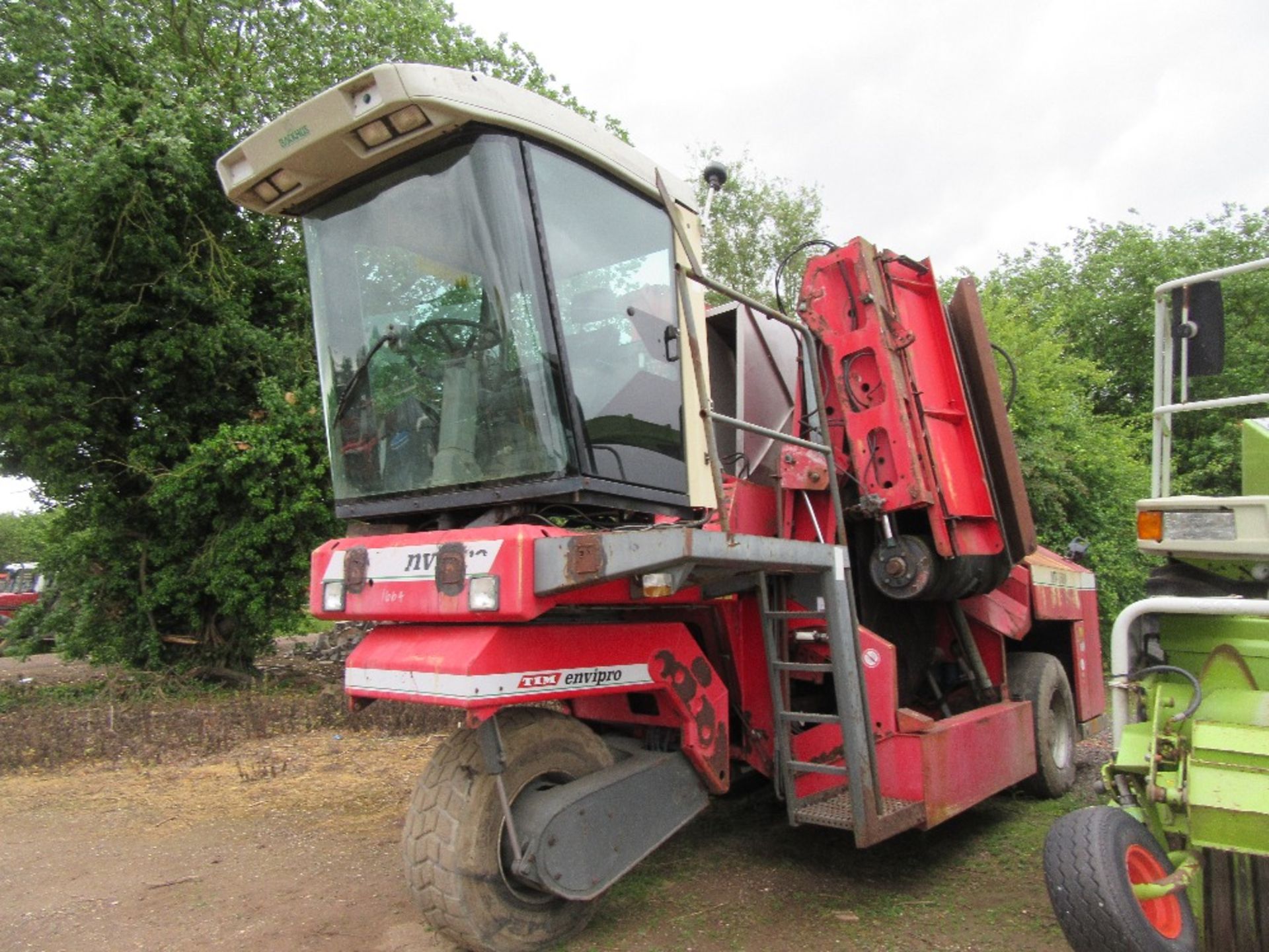 1999 Backhus MV1500 Compost Windrower