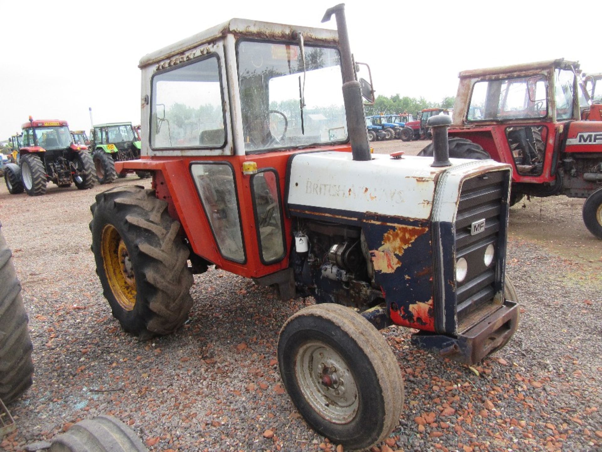 Massey Ferguson 565 2wd 8 Speed Tractor - Image 2 of 4