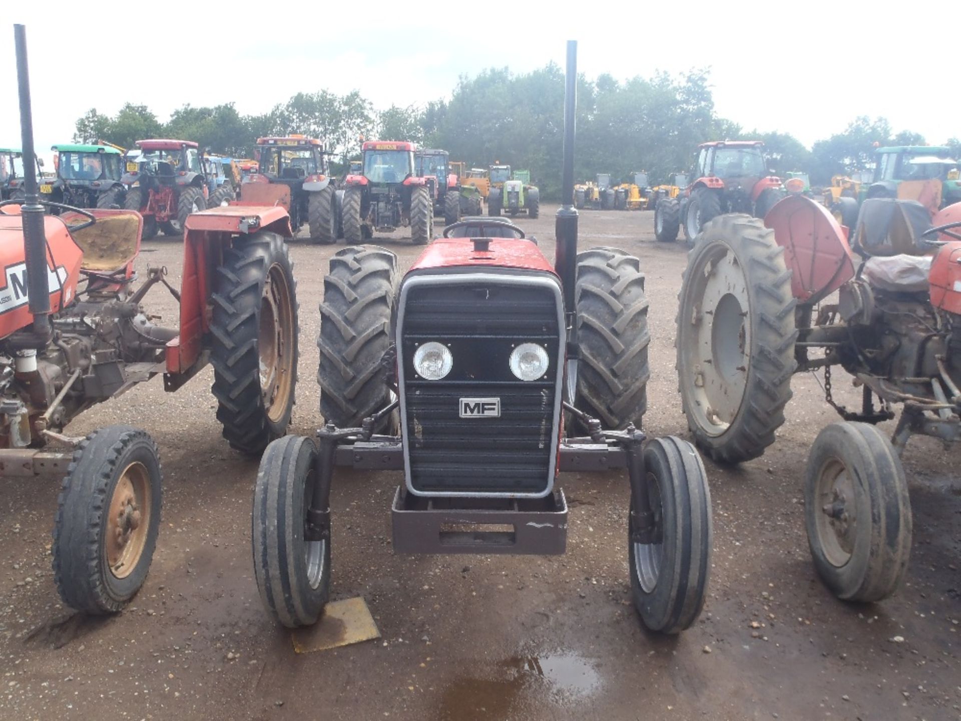 Massey Ferguson 240 Tractor - Image 2 of 9