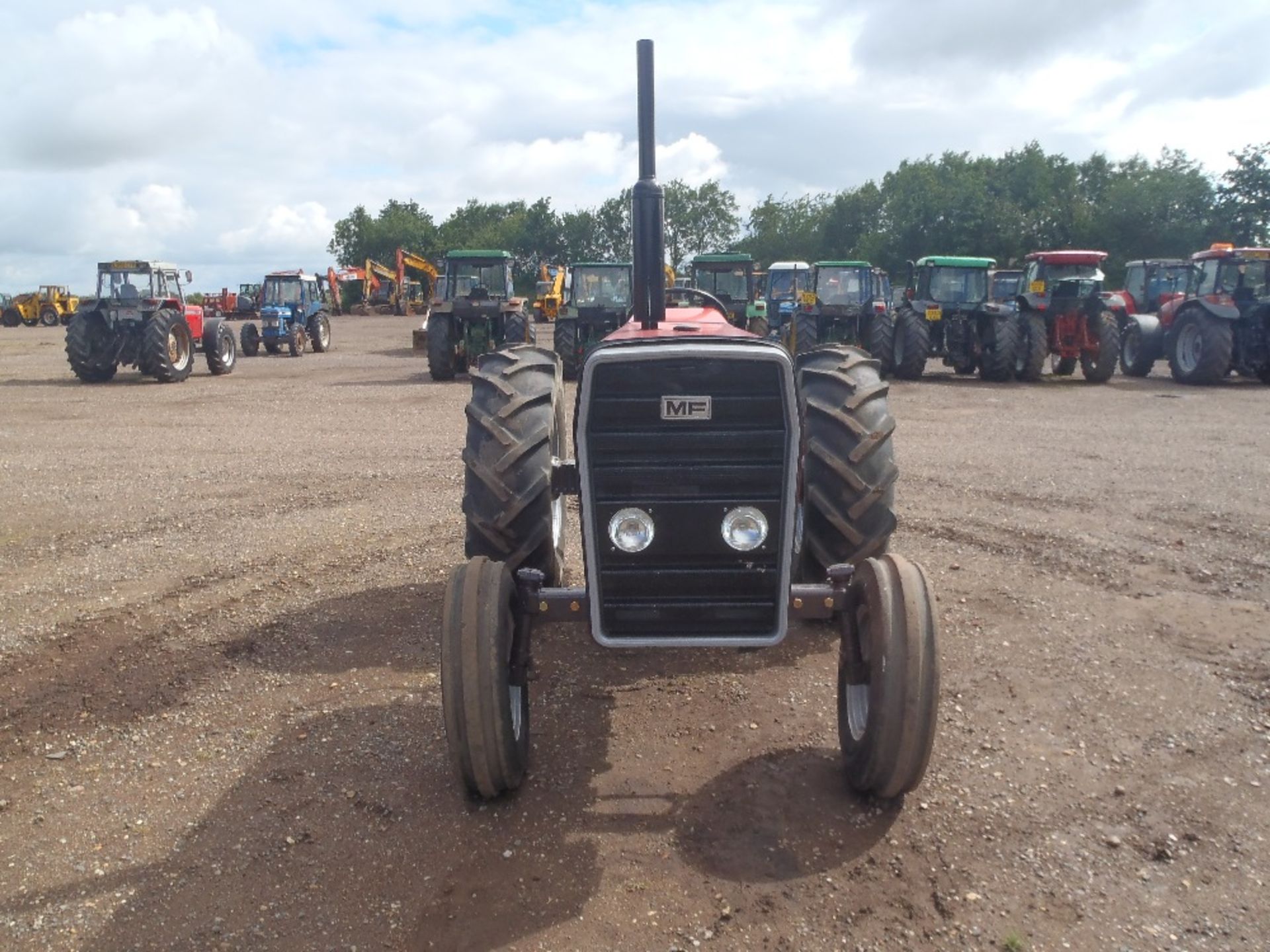 Massey Ferguson 265 Tractor - Image 2 of 9
