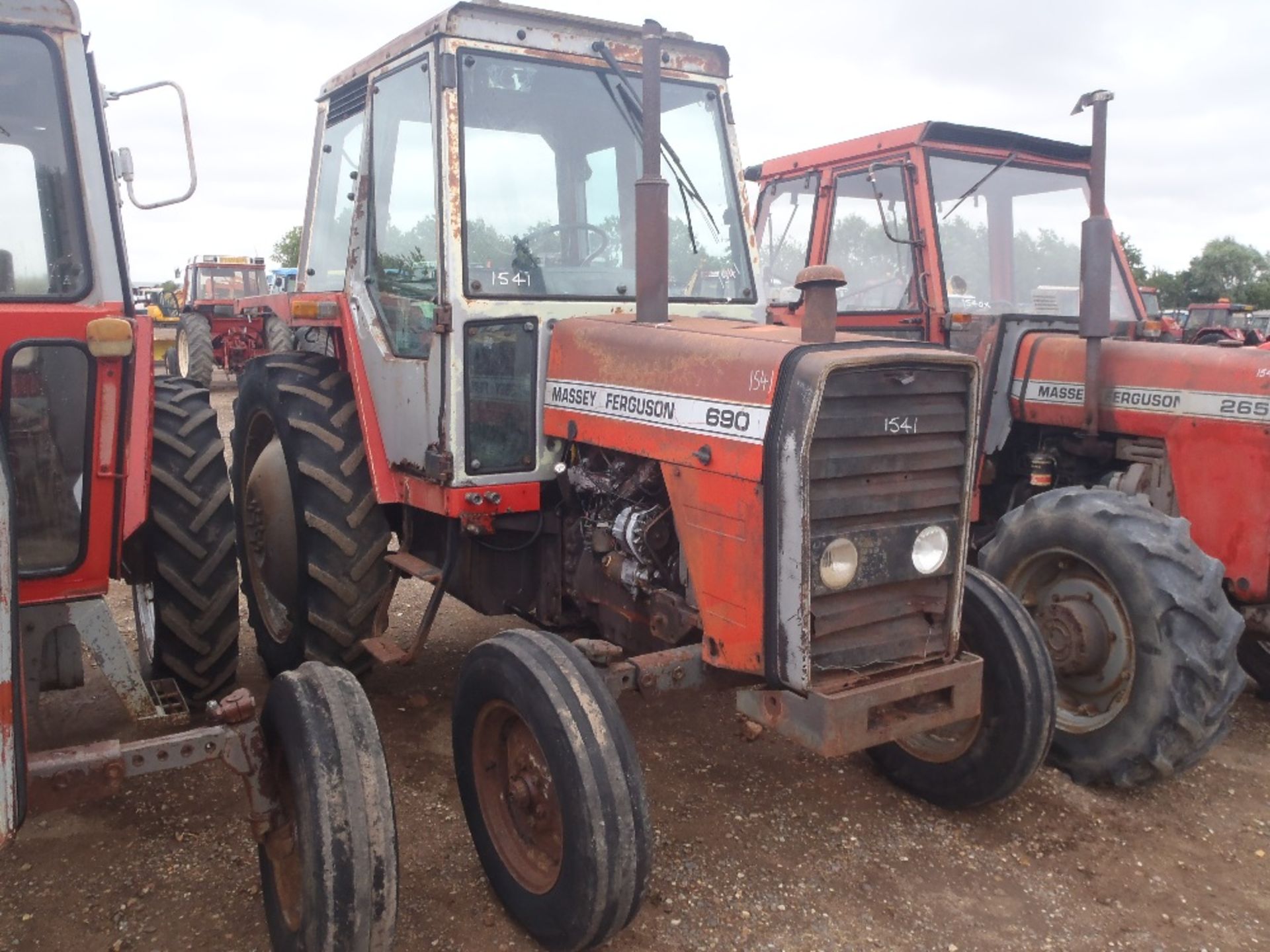 Massey Ferguson 690 Tractor. Ser.No.770775 - Image 3 of 8