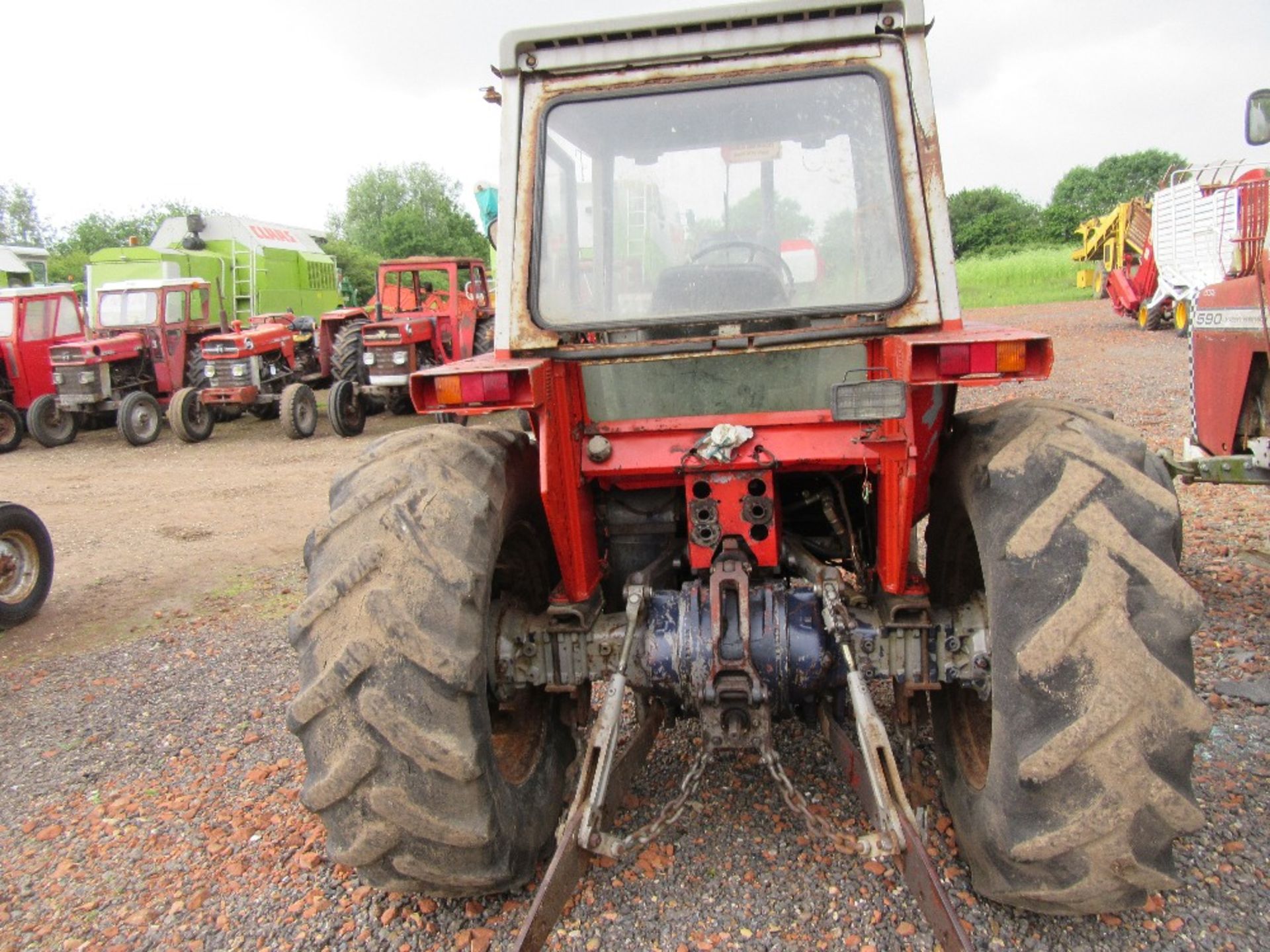 Massey Ferguson 565 2wd 8 Speed Tractor - Image 4 of 4