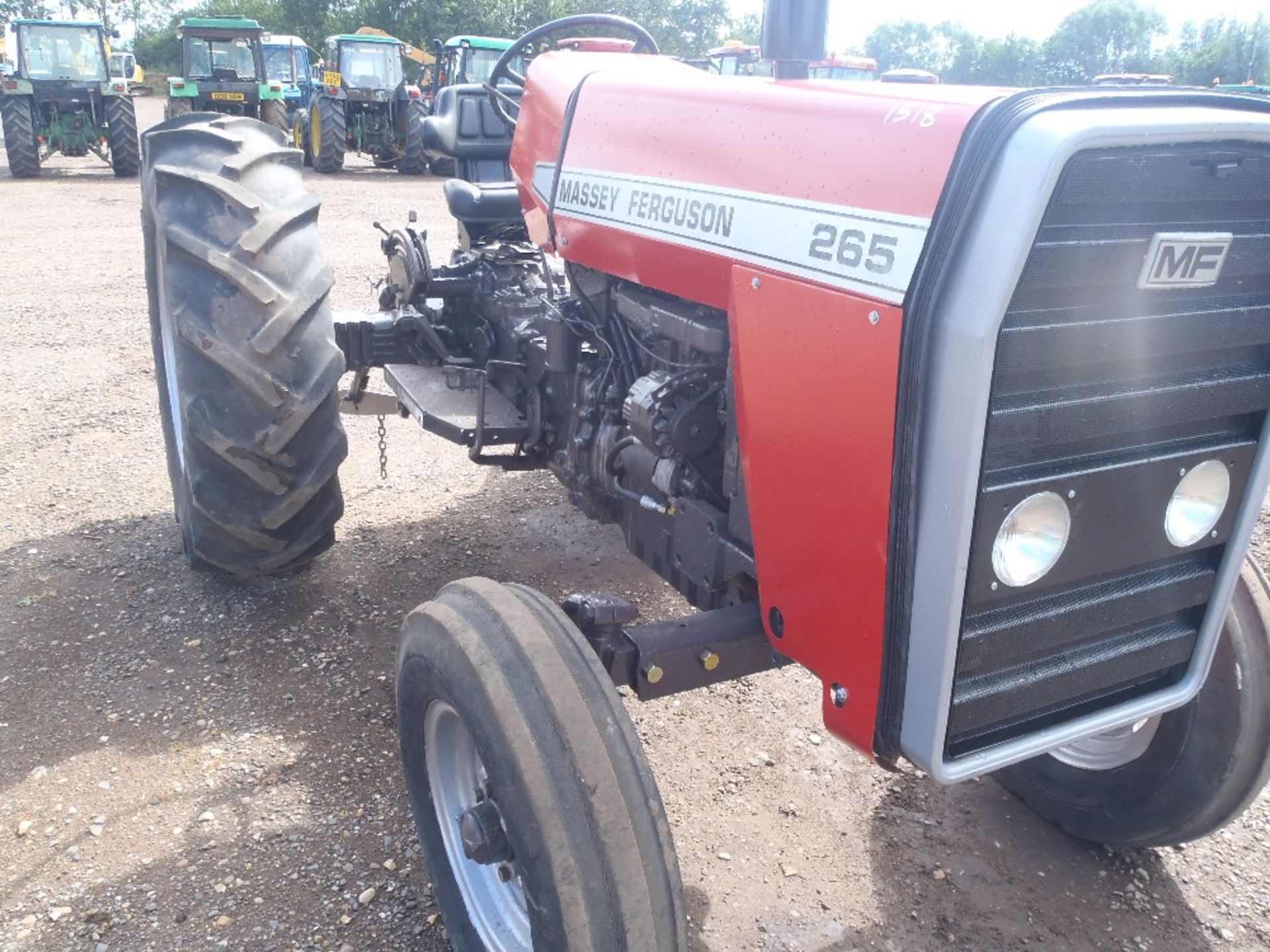 Massey Ferguson 265 Tractor - Image 8 of 9