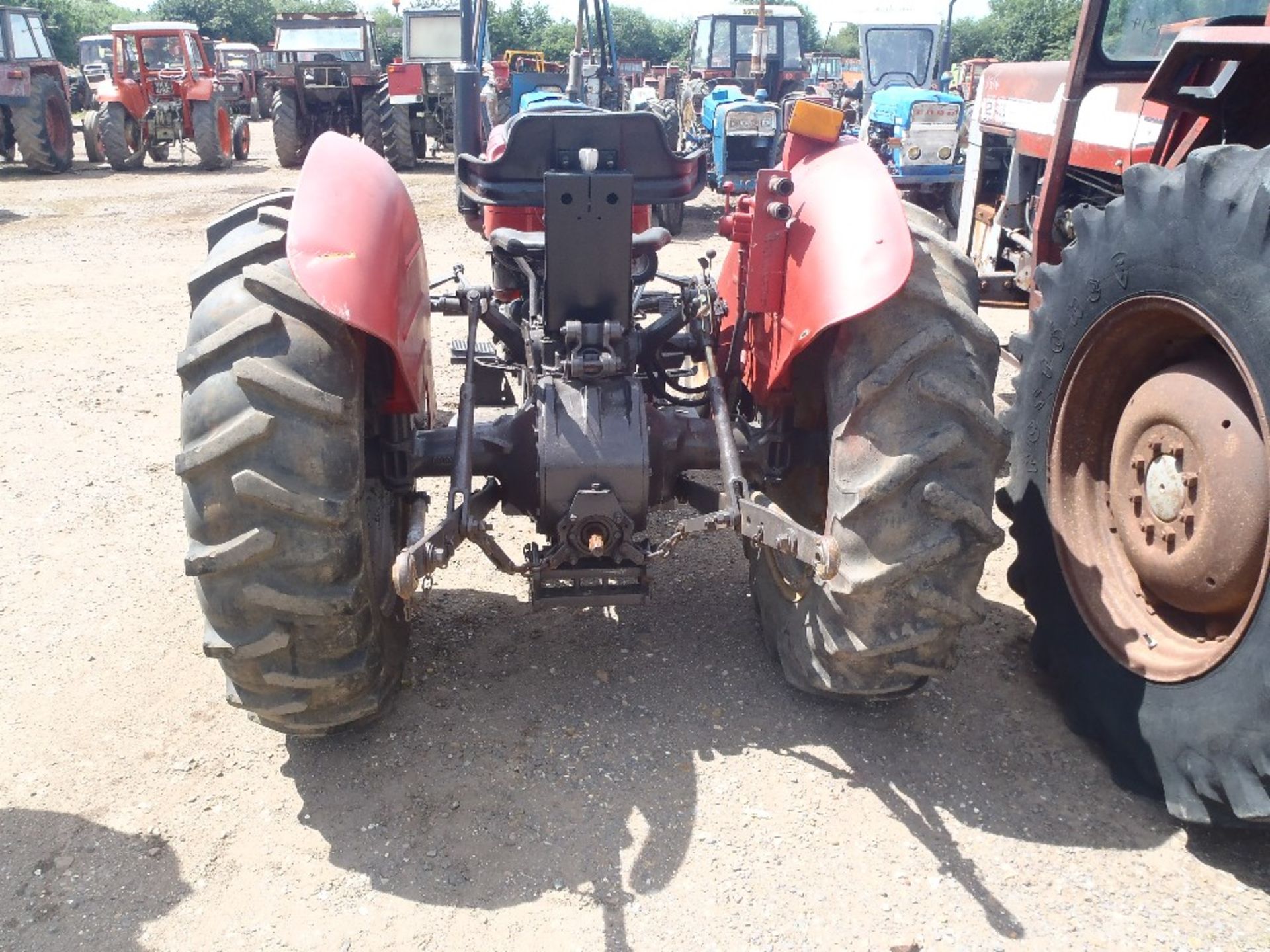 Massey Ferguson 240 4x2 Tractor Ser No 555917 - Image 4 of 8