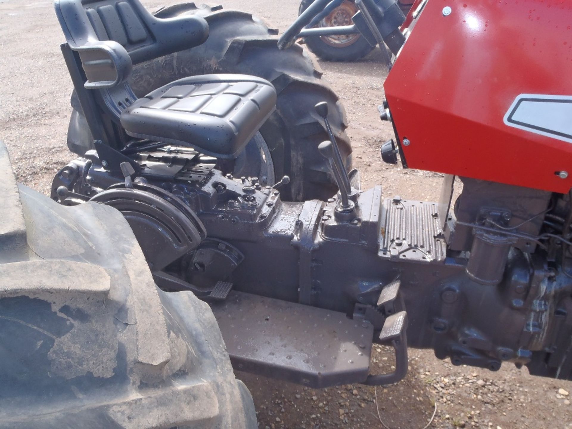 Massey Ferguson 265 Tractor - Image 6 of 9