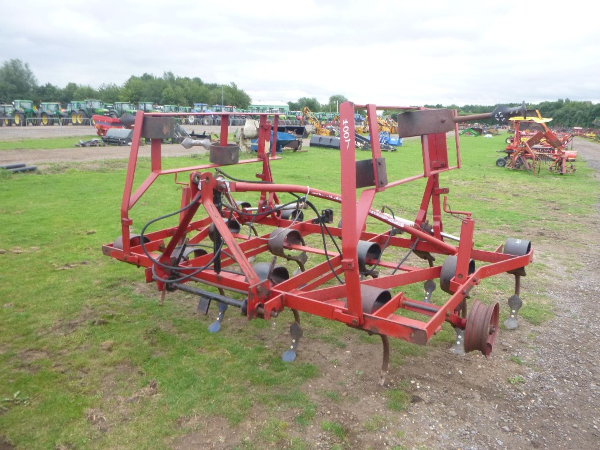 Kongskilde Vibroflex 17 Tine Hydraulic Folding Cultivator