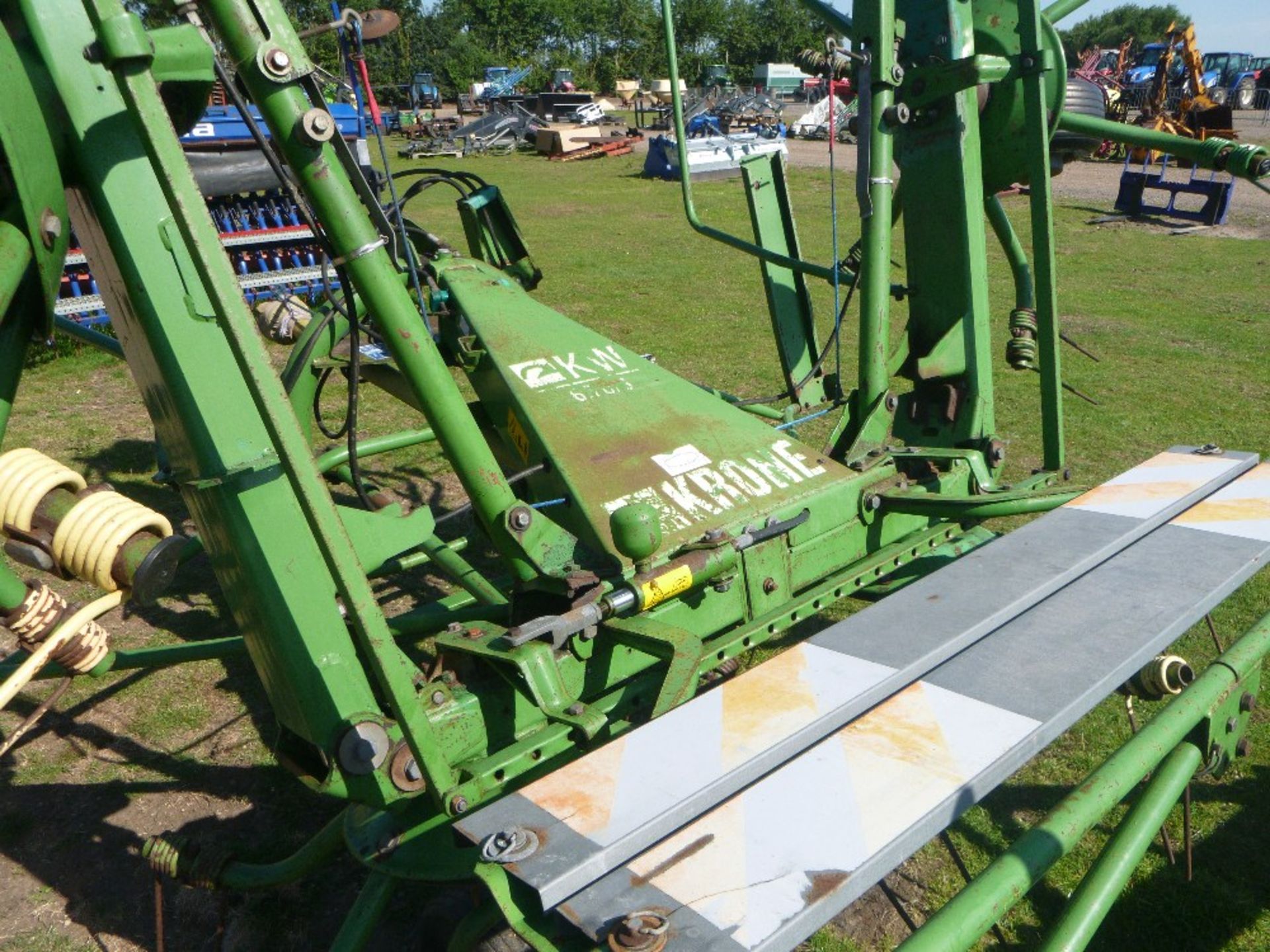 Krone 670 6 Star Tedder