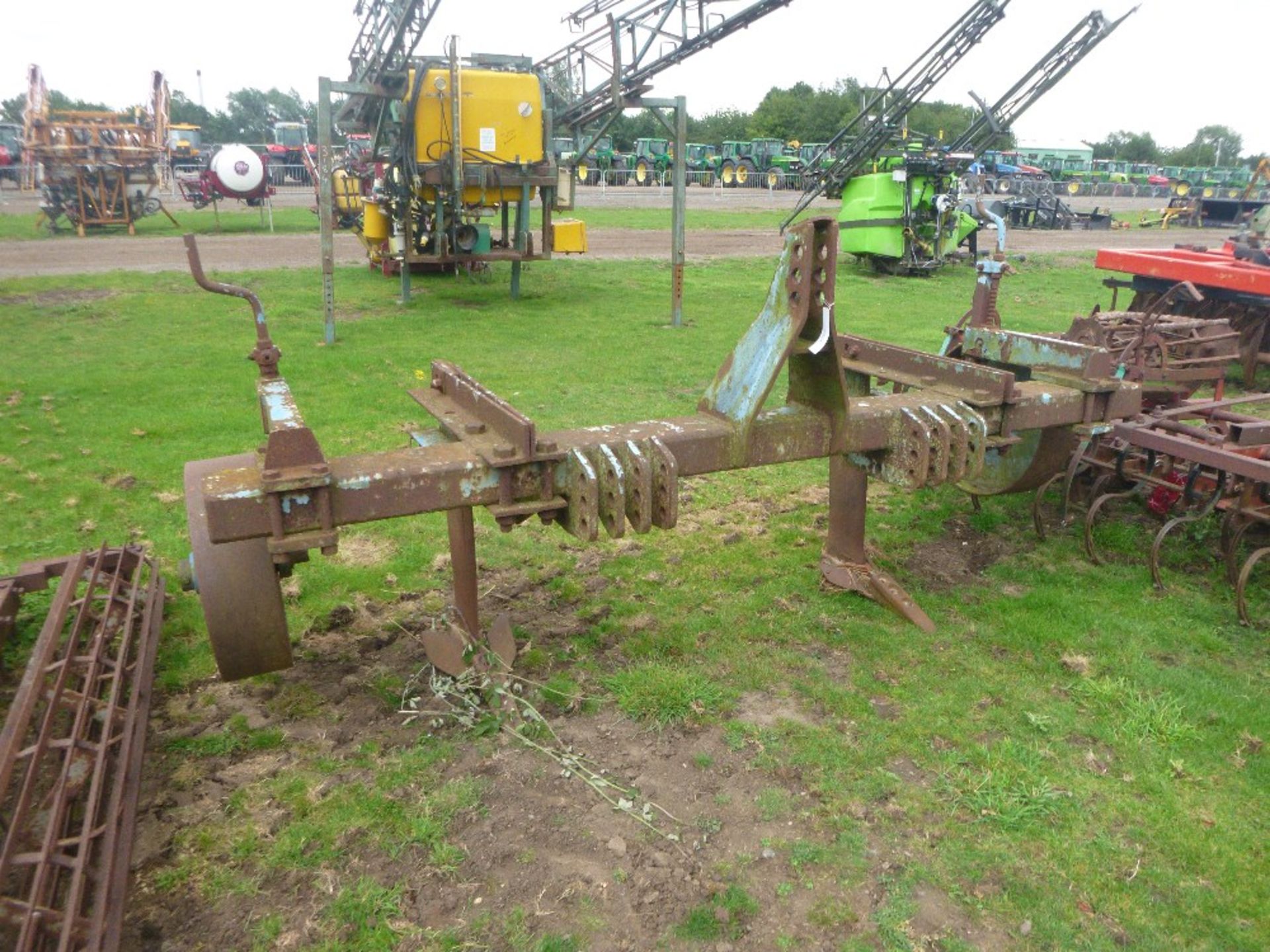 Ransomes Twin Leg Buster