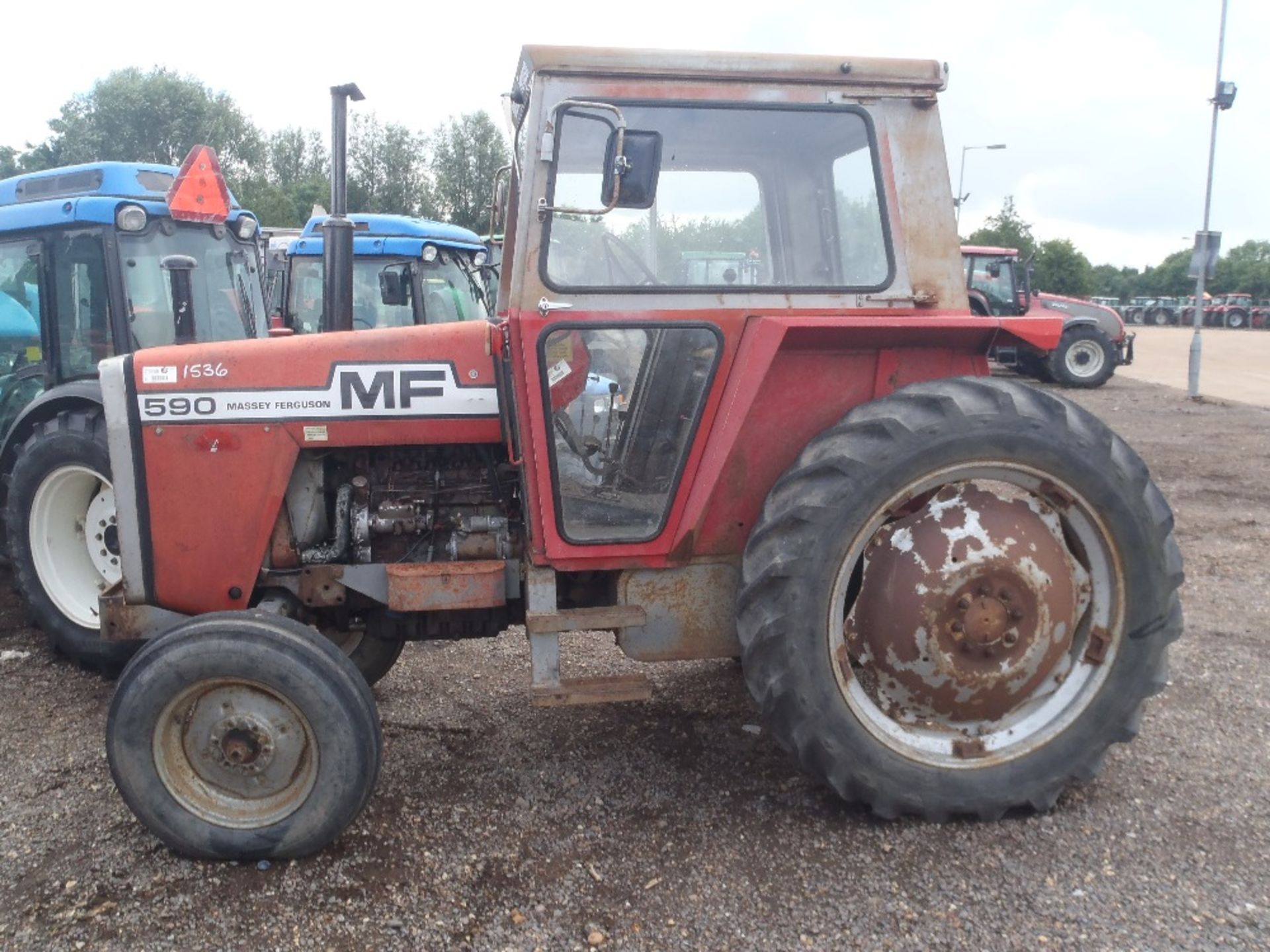 Massey Ferguson 590 2wd Tractor With 2 Door Cab.  Ser.No. 3983885