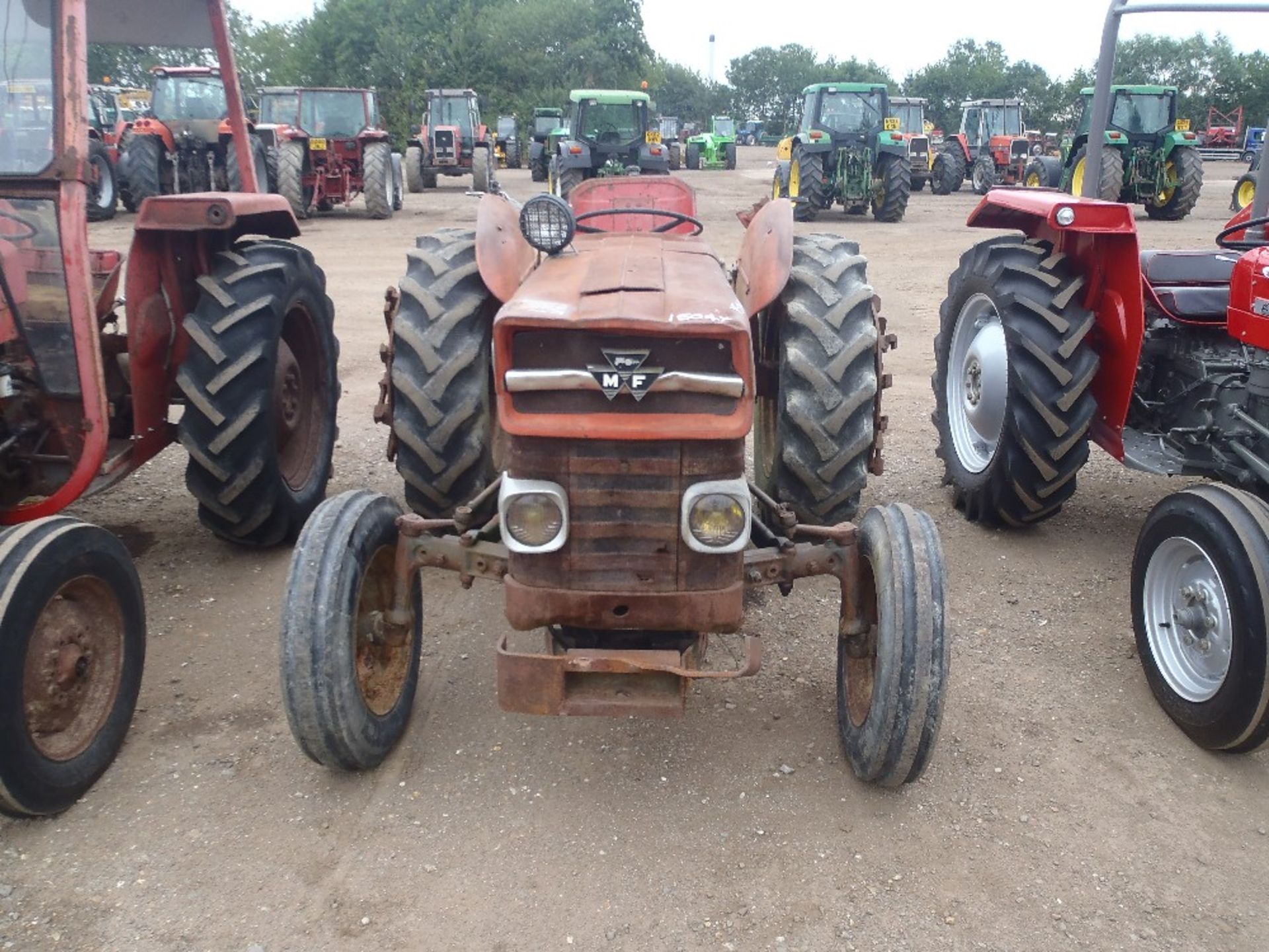 Massey Ferguson 145 2wd Tractor with Perkins 3cyl Engine - Image 7 of 9