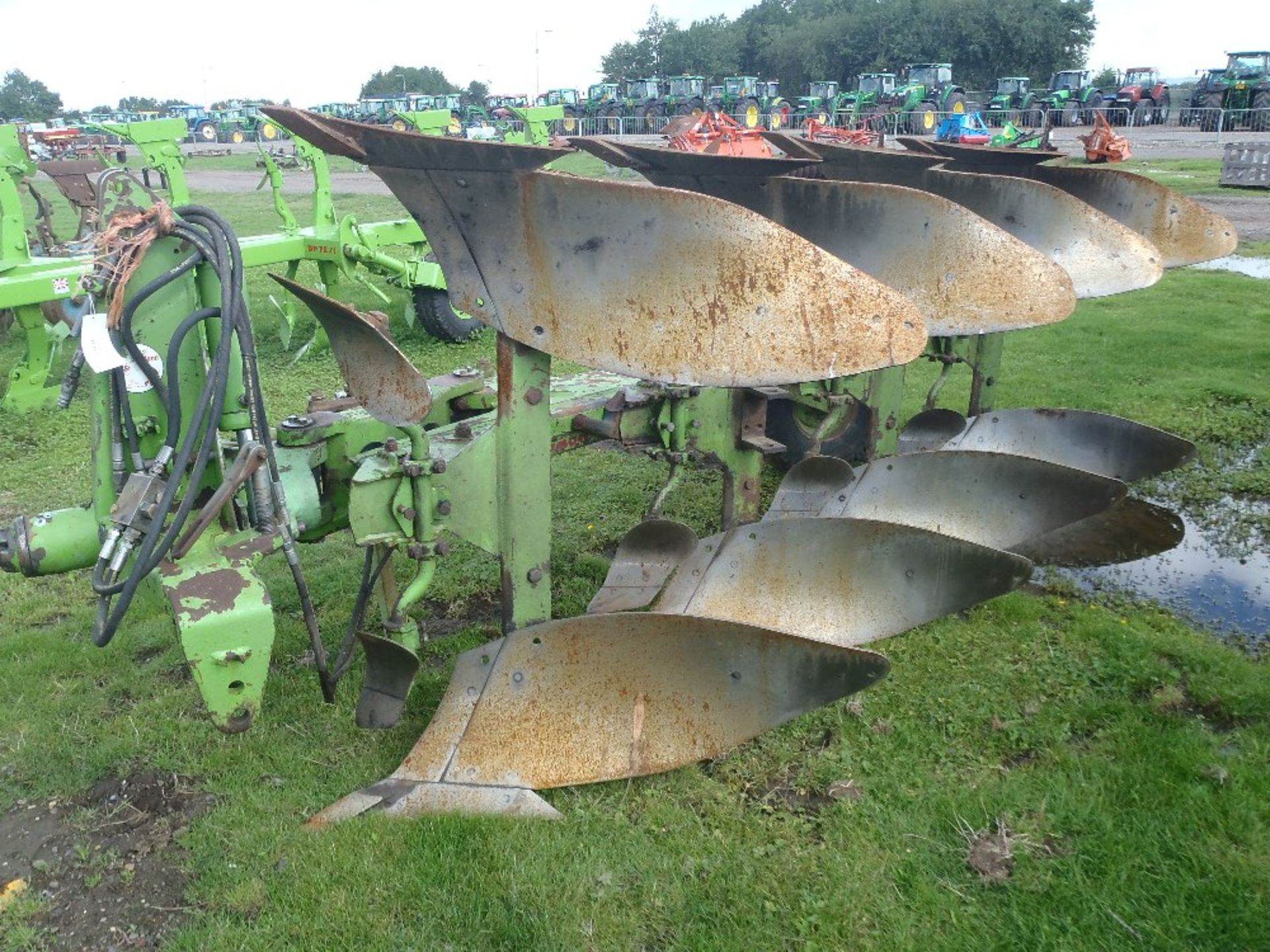 Dowdeswell 100MA 4 Furrow Plough. Ser.No. 41037300 - Image 2 of 3