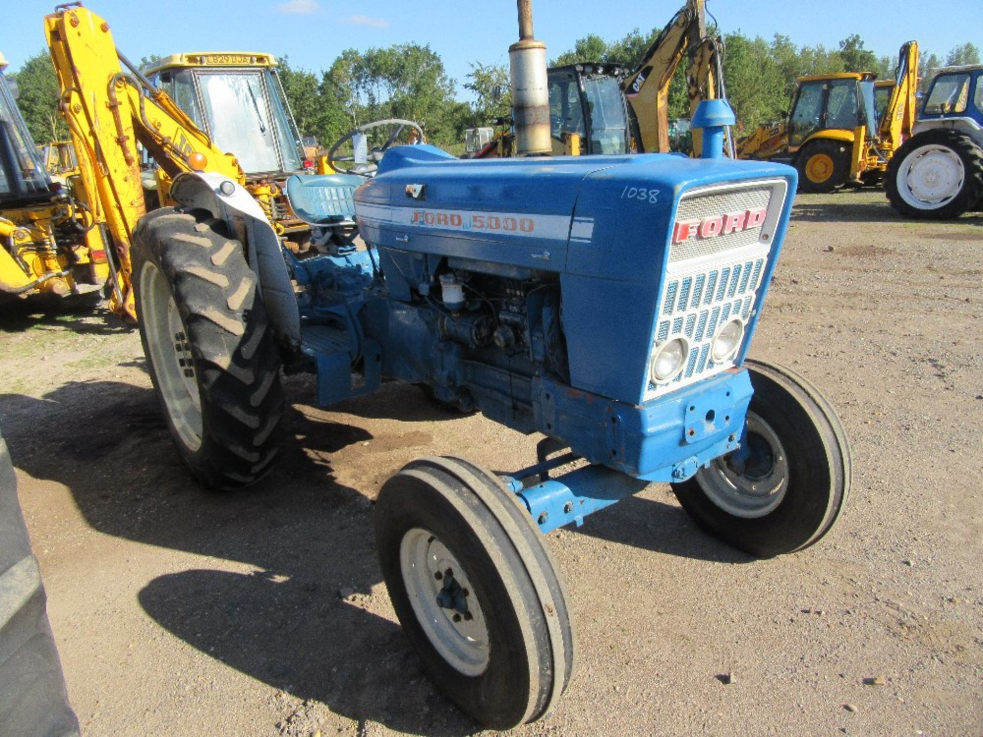 Ford 5000 4x2 Tractor Ser No B171336 - Image 3 of 10
