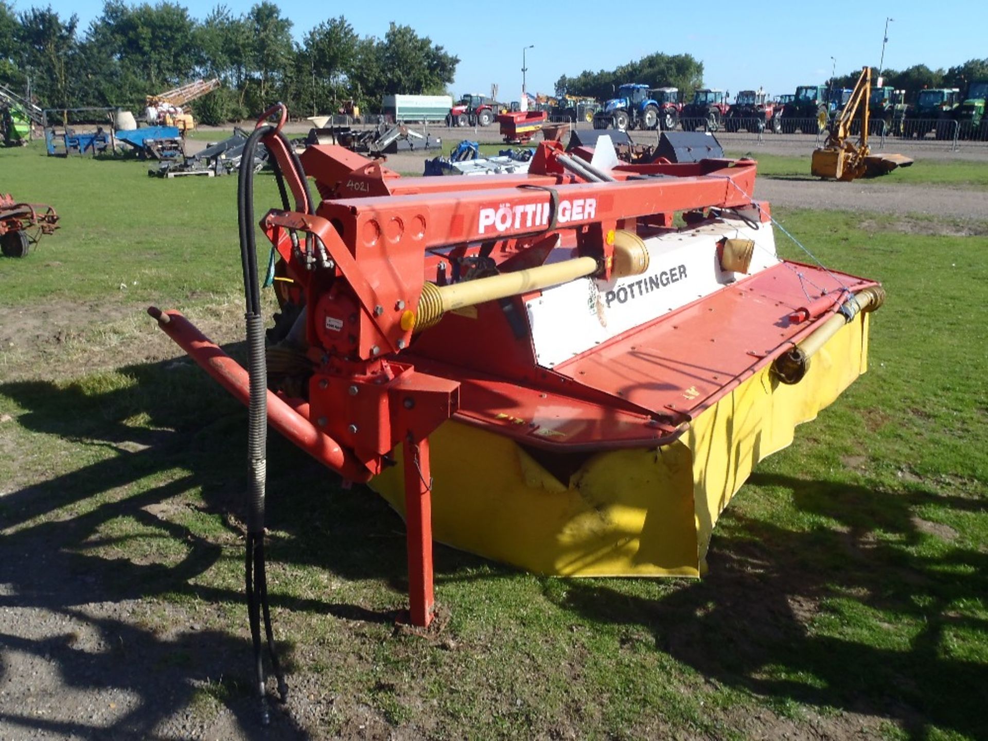 Pottinger 3010 Mower Conditioner - Image 2 of 6