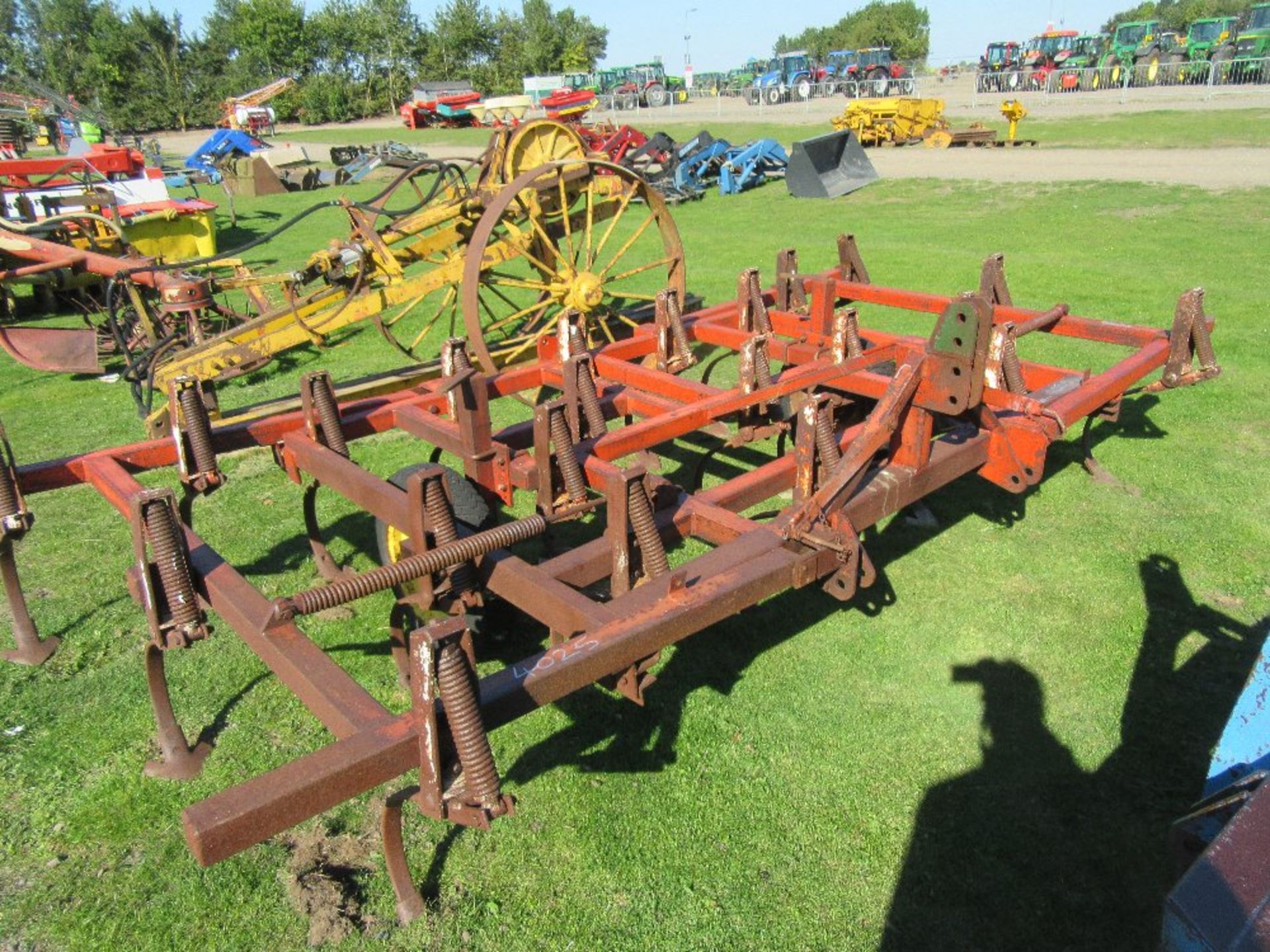 Wil Rich Folding Cultivator