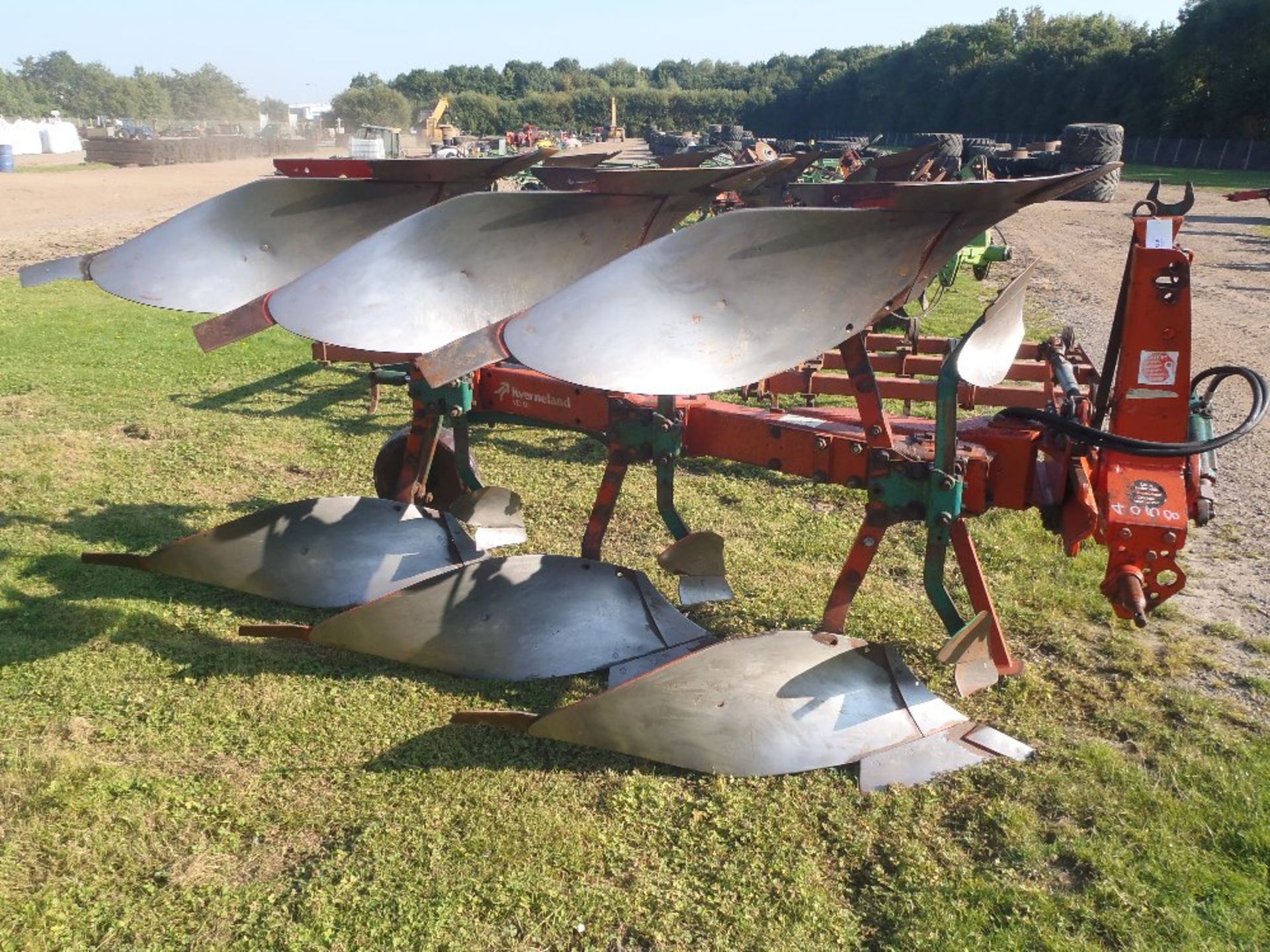 Kverneland 3 Furrow Reversible Plough - Image 4 of 4