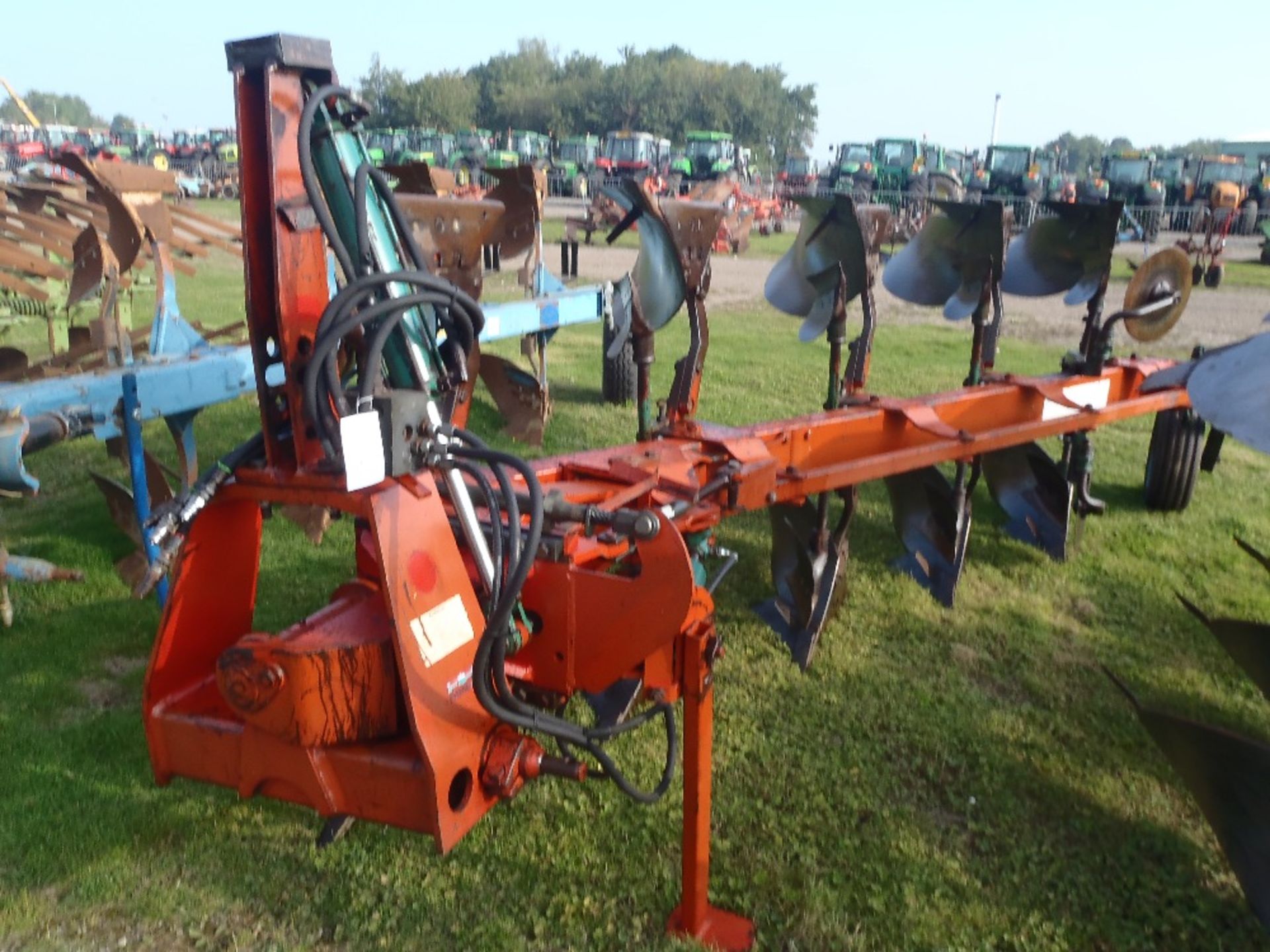 Kverneland LB8 5 Furrow Plough - Image 2 of 4