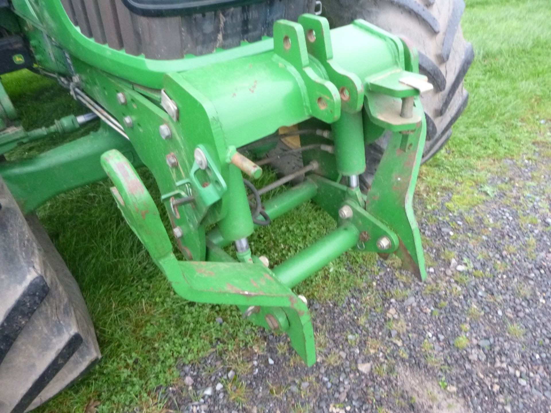 John Deere 7530 40k Auto Quad TLS Tractor. V5 will be supplied.  5700 hrs.  Reg.No. VX10 AHG - Image 4 of 17