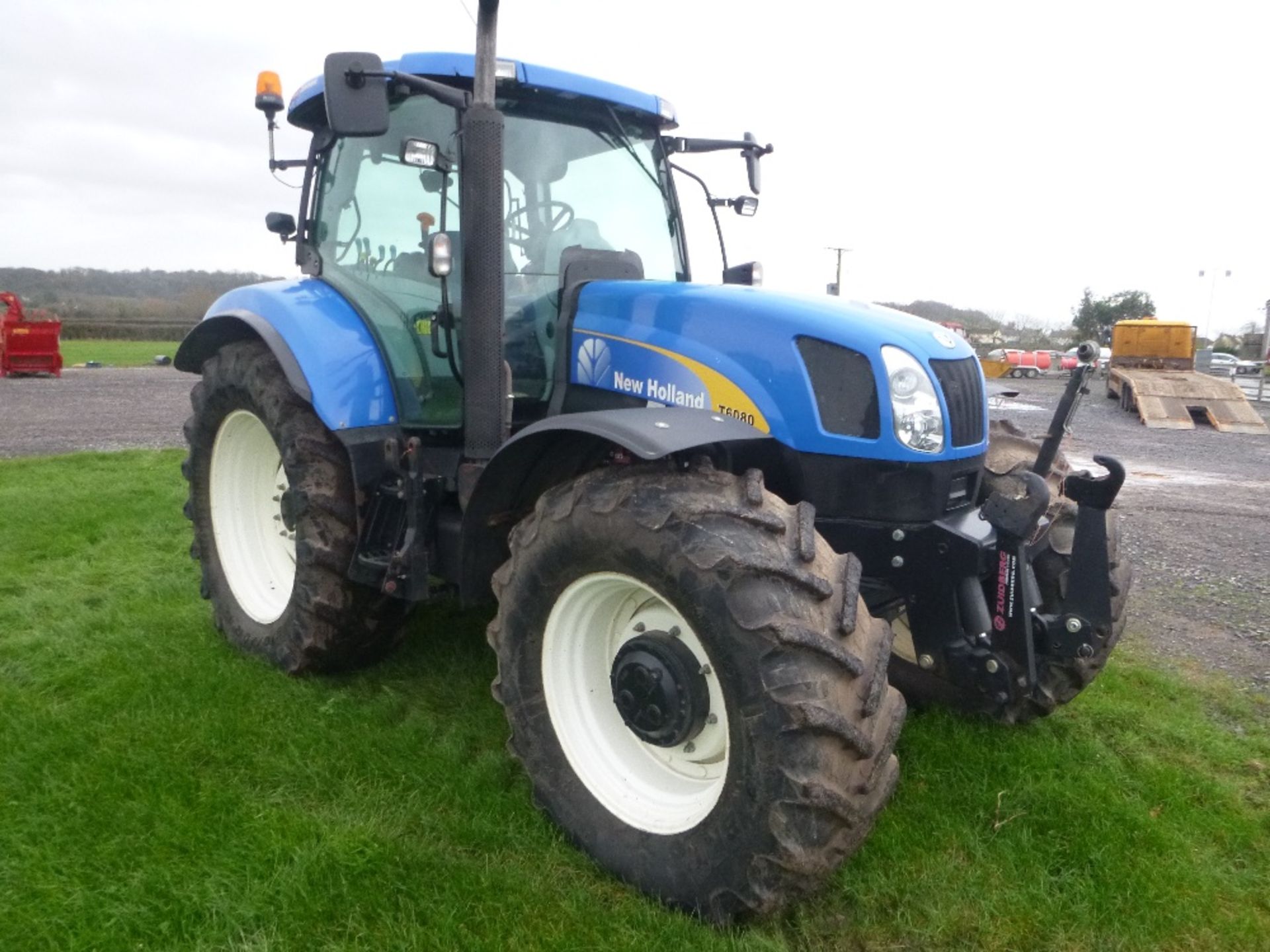 New Holland T6090 50k Power Command Tractor with Cab & Axle Suspension, Front Linkage.  3960 hrs. - Image 3 of 16