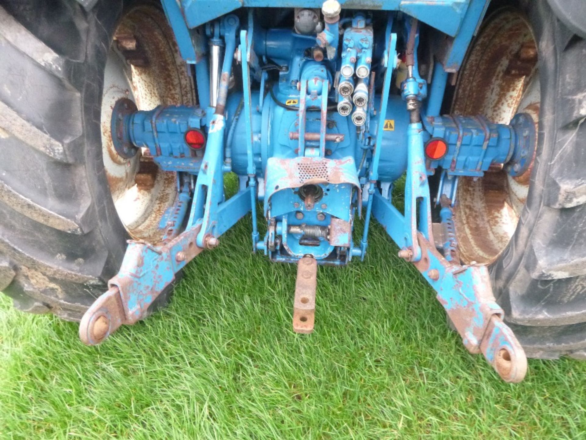 Ford 7810 4wd Super II Tractor with Auto Hitch & 2 DA Spools. V5 will be supplied.  Reg.No. G728 AEJ - Image 6 of 10