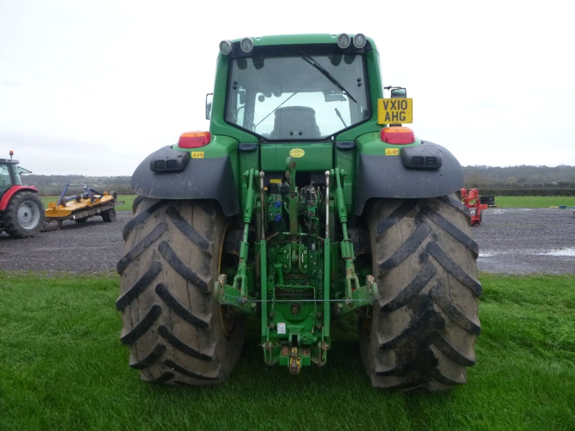 John Deere 7530 40k Auto Quad TLS Tractor. V5 will be supplied.  5700 hrs.  Reg.No. VX10 AHG - Image 8 of 17