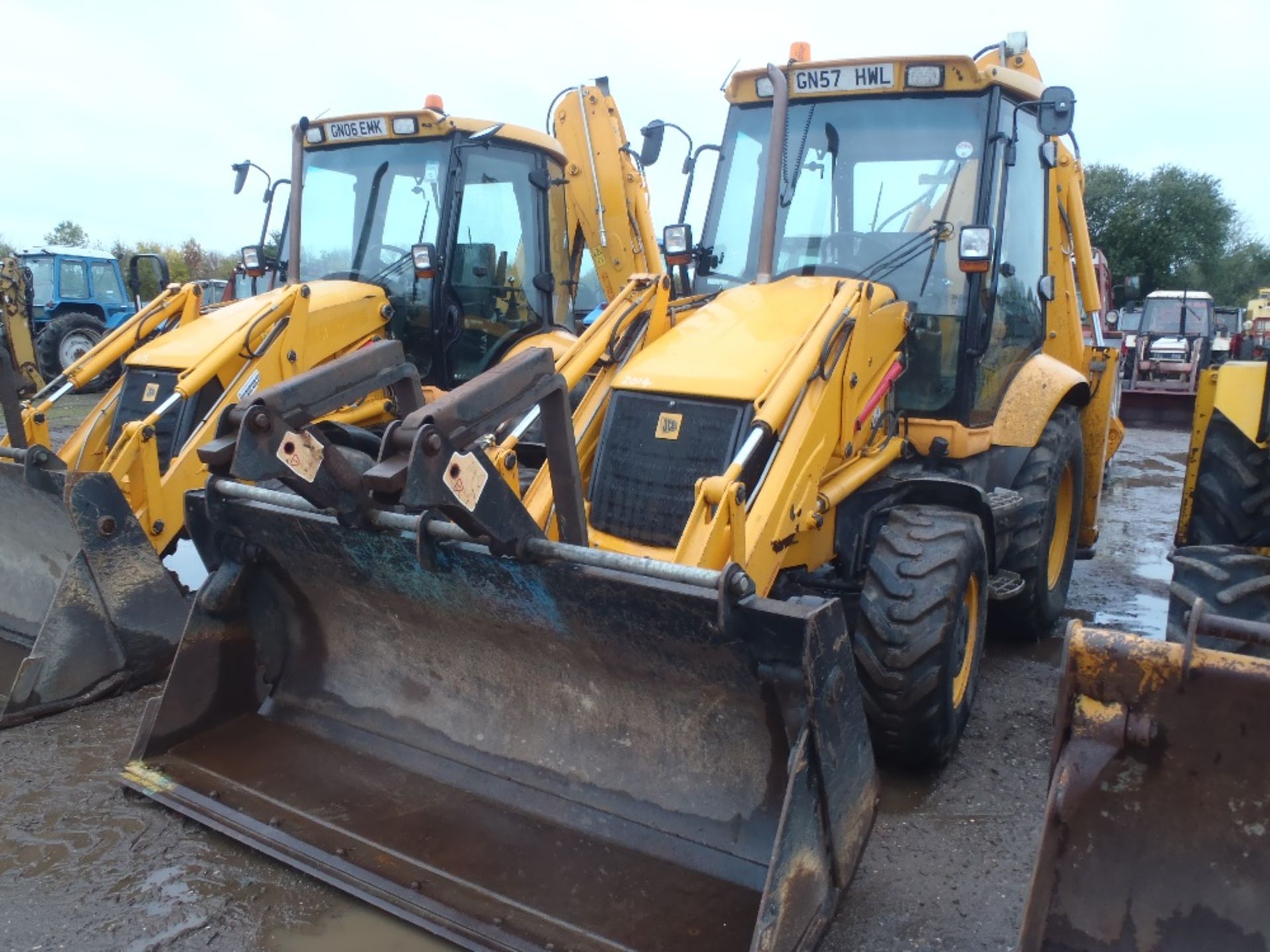 2008 JCB 3CX Sitemaster 4x4 with 4 in 1 Bucket, Extending Dipper Arm & Quick Hitch. V5 will be