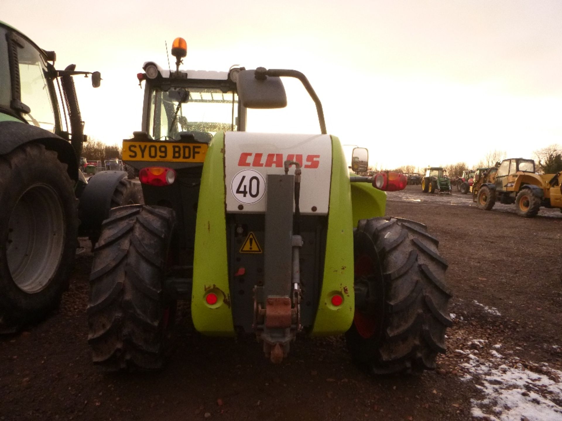 Claas Scorpion 7040 Plus Vario Telehandler.  Reg.No. SY09 RDF - Image 8 of 8