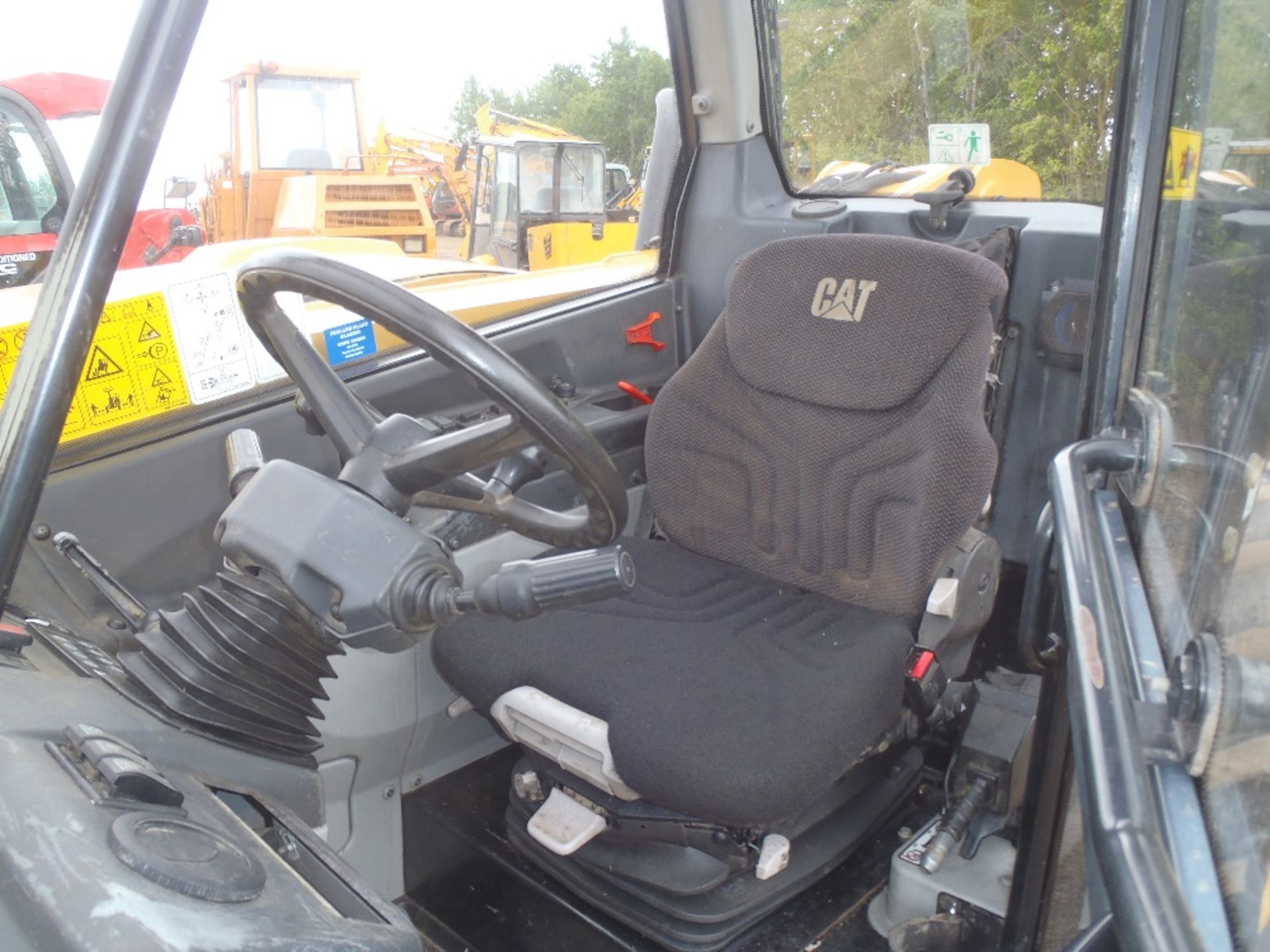 Caterpillar TH407 Telehandler. Replacement Dashboard will be supplied.  Reg.No. SV61 BJU  Ser.No. - Image 4 of 4