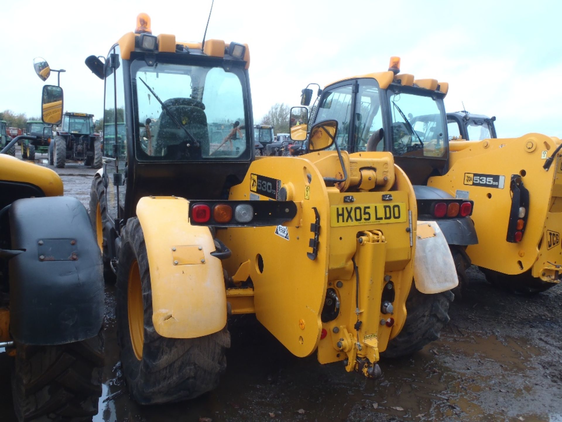 2005 JCB 530-70 Farm Special Super With Pallet Tines  Reg.No. HX05 LDO  Ser. No. 1165916 - Image 5 of 5